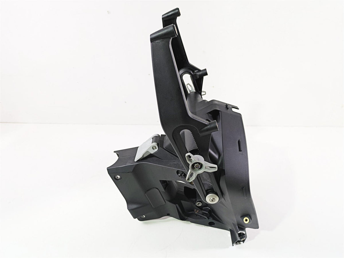 2020 KTM 1290 Super Adventure R Headlight Mask Holder Carrier Stay 6071401110033 {{ shop.shopifyCountryName }} - Mototech271