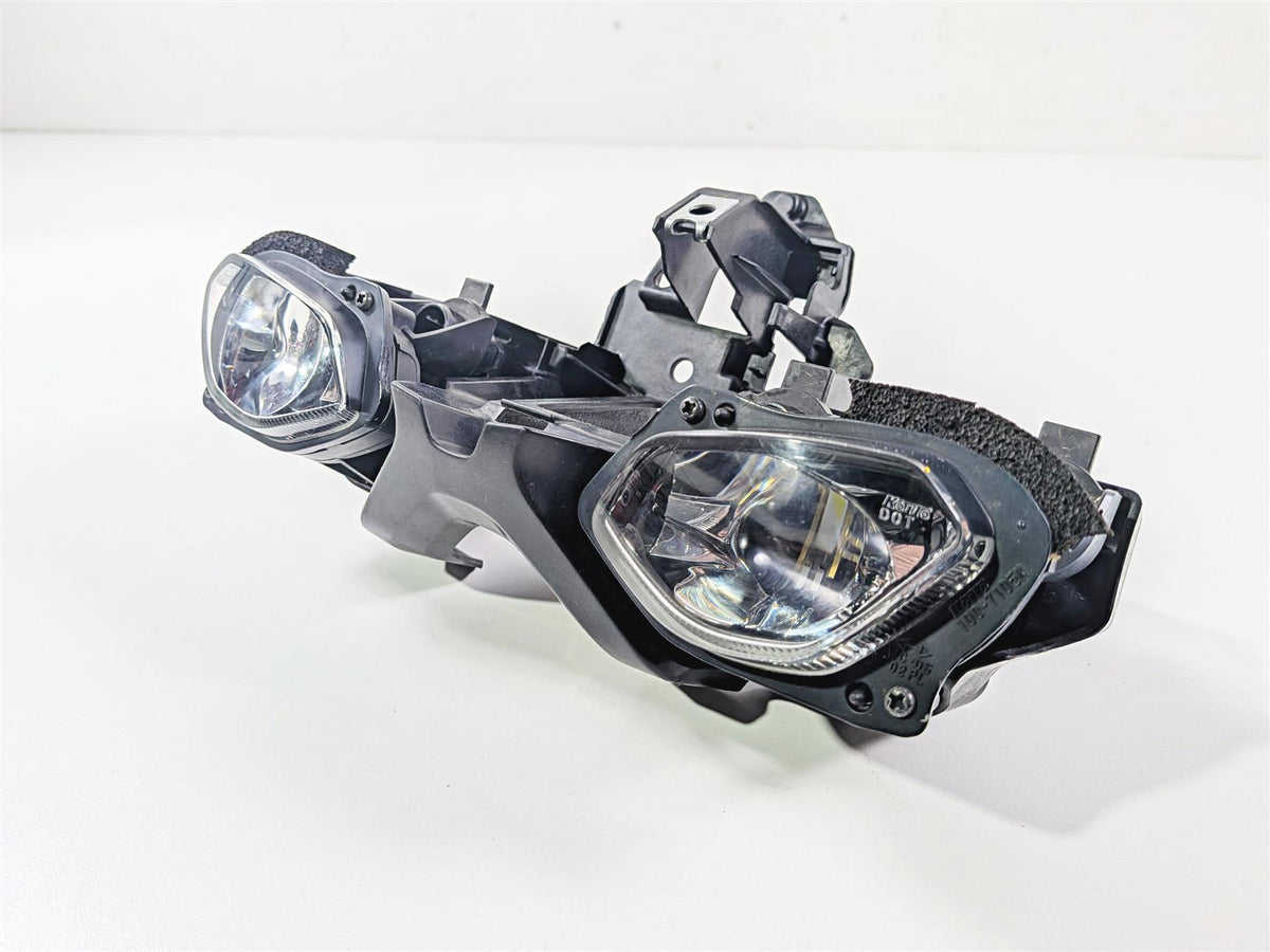 2023 Yamaha MT10 MTN1000 Headlight Head Light Lamp Set B5Y-84300-00-00 {{ shop.shopifyCountryName }} - Mototech271