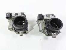 Load image into Gallery viewer, 2013 Ducati Hyperstrada 821 Throttle Bodies Body Set 28240901A
