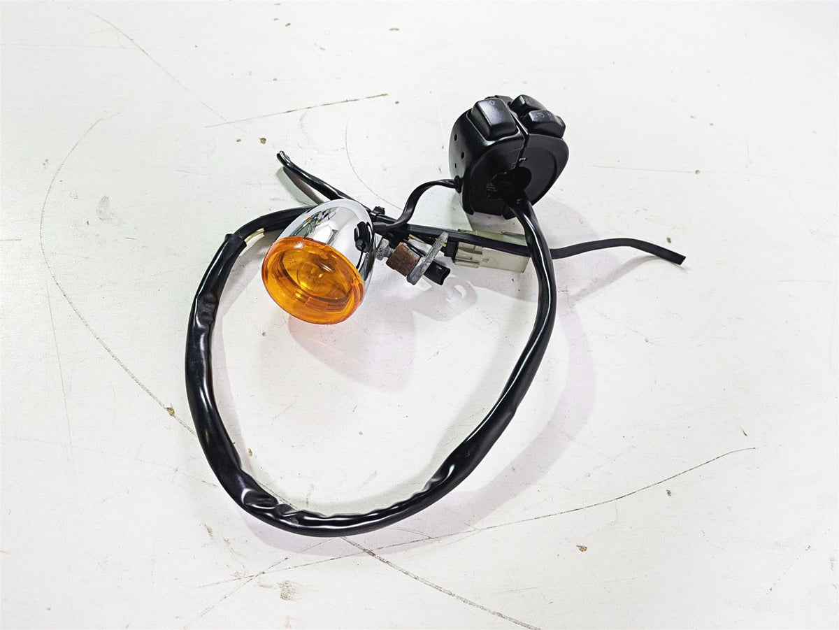 2009 Harley FXCWC Softail Rocker Left Hand Control Switch + Turn Signal 71682-06 {{ shop.shopifyCountryName }} - Mototech271