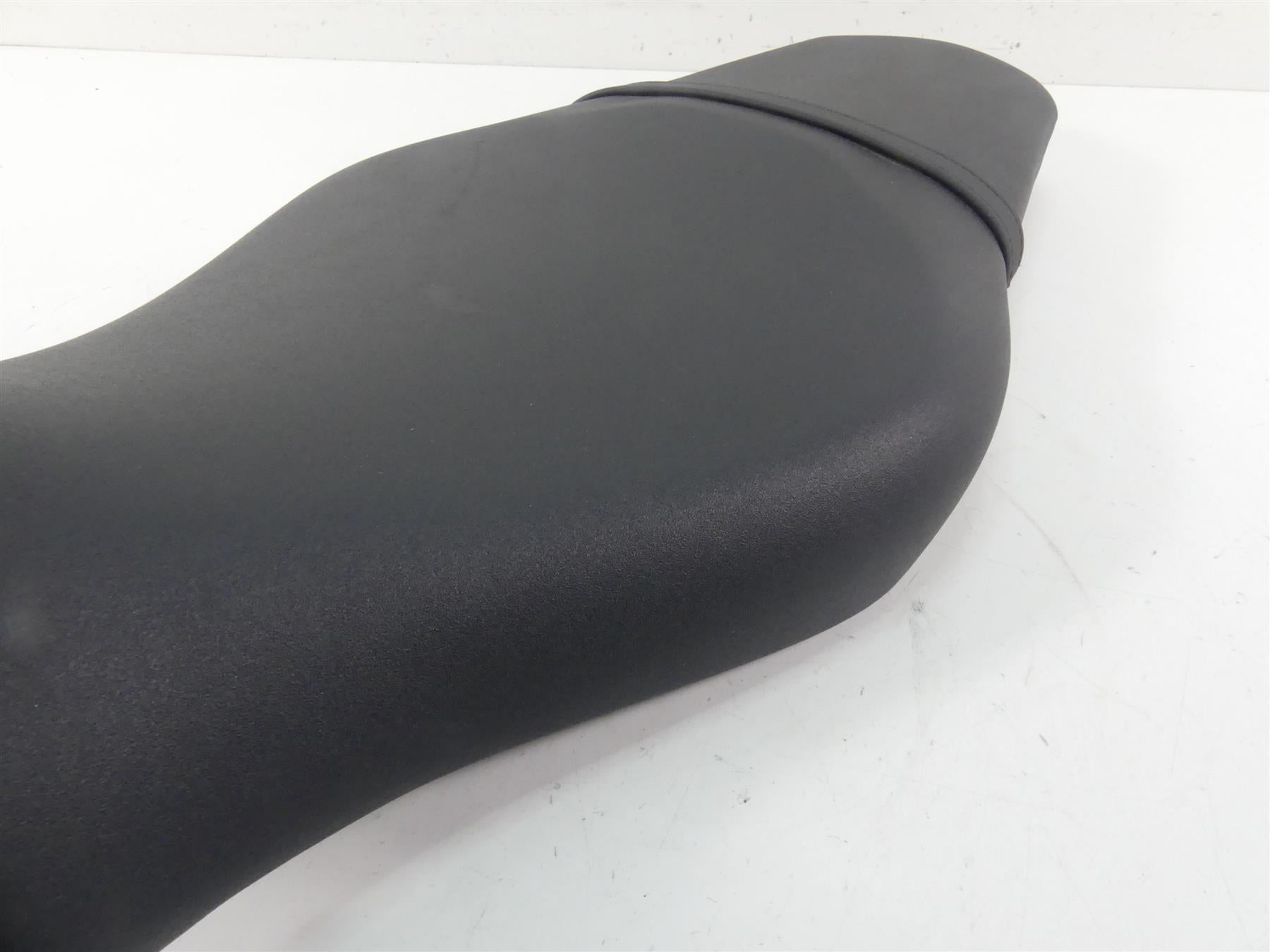 2022 Yamaha MT09 FZ09 Dual Double Driver Rider Seat Saddle B7N-24730-01-00 {{ shop.shopifyCountryName }} - Mototech271