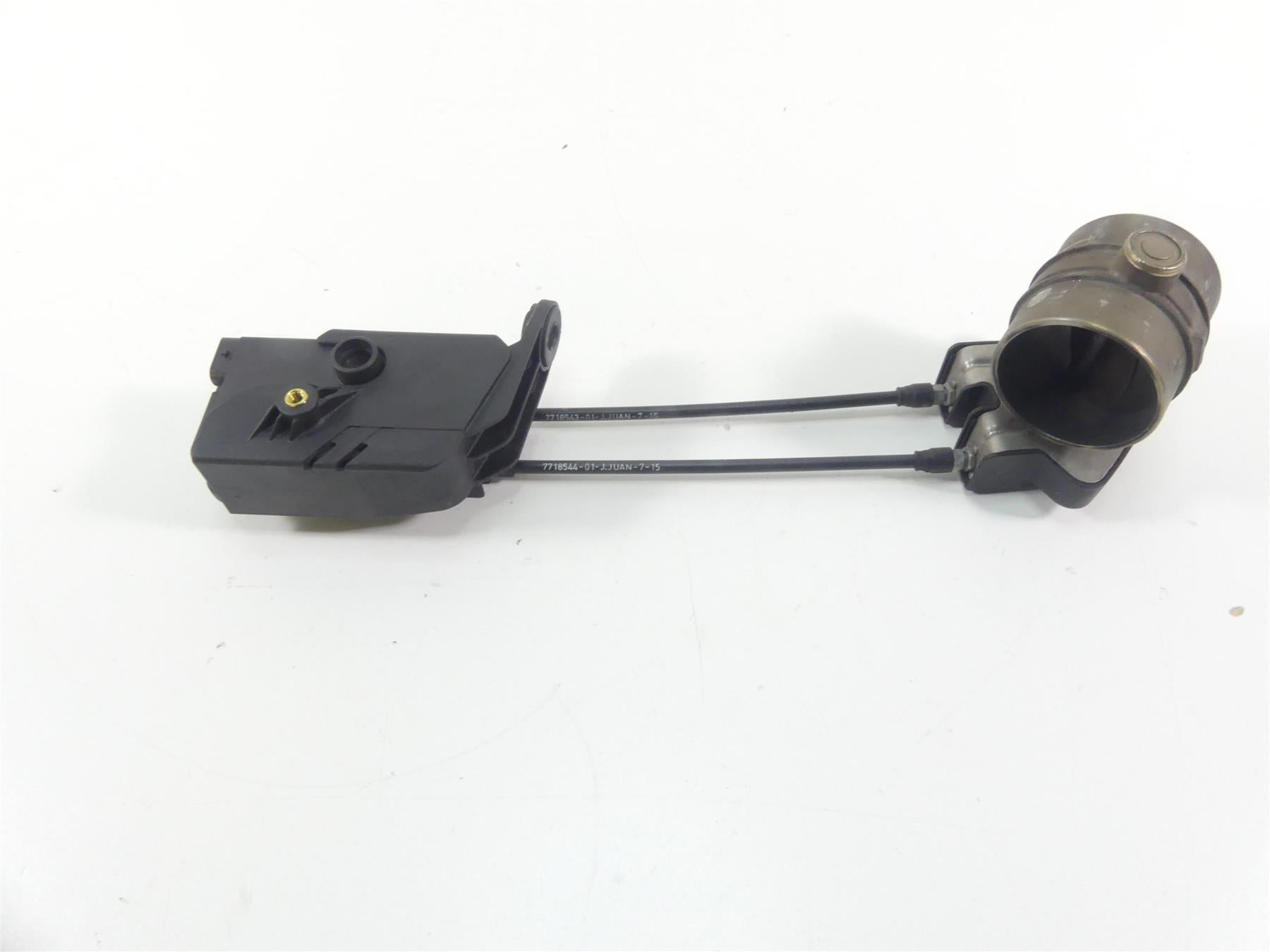 2016 BMW R nineT R9T K21 Exhaust Valve & Servo Motor Set 18128521881 18128546552 {{ shop.shopifyCountryName }} - Mototech271