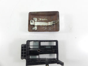 2004 Harley FXDWGI Dyna Wide Glide Electric Tray Holder & Chrome Cover 70367-04B | Mototech271