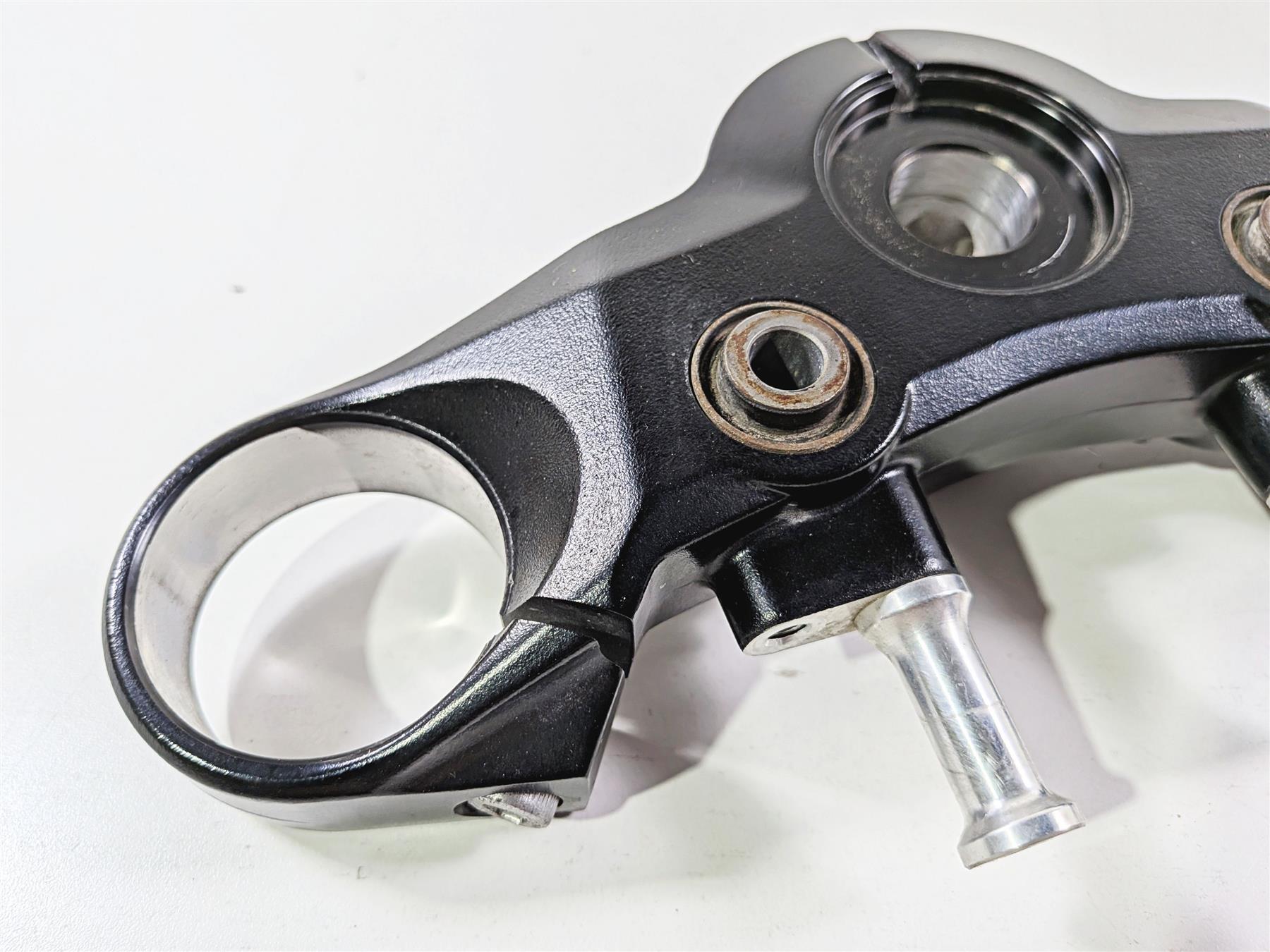 2009 Yamaha VMX17 V-Max 1700 Upper Triple Tree Steering Clamp 2S3-23435-00-00-Mototech271