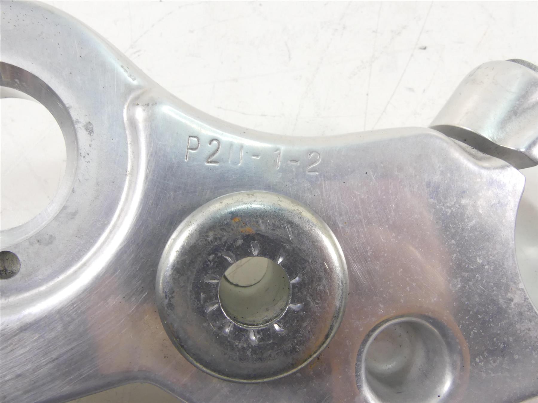 2009 Harley FXDF Dyna Fat Bob Upper Triple Tree Steering Clamp 49mm 47661-08 {{ shop.shopifyCountryName }} - Mototech271
