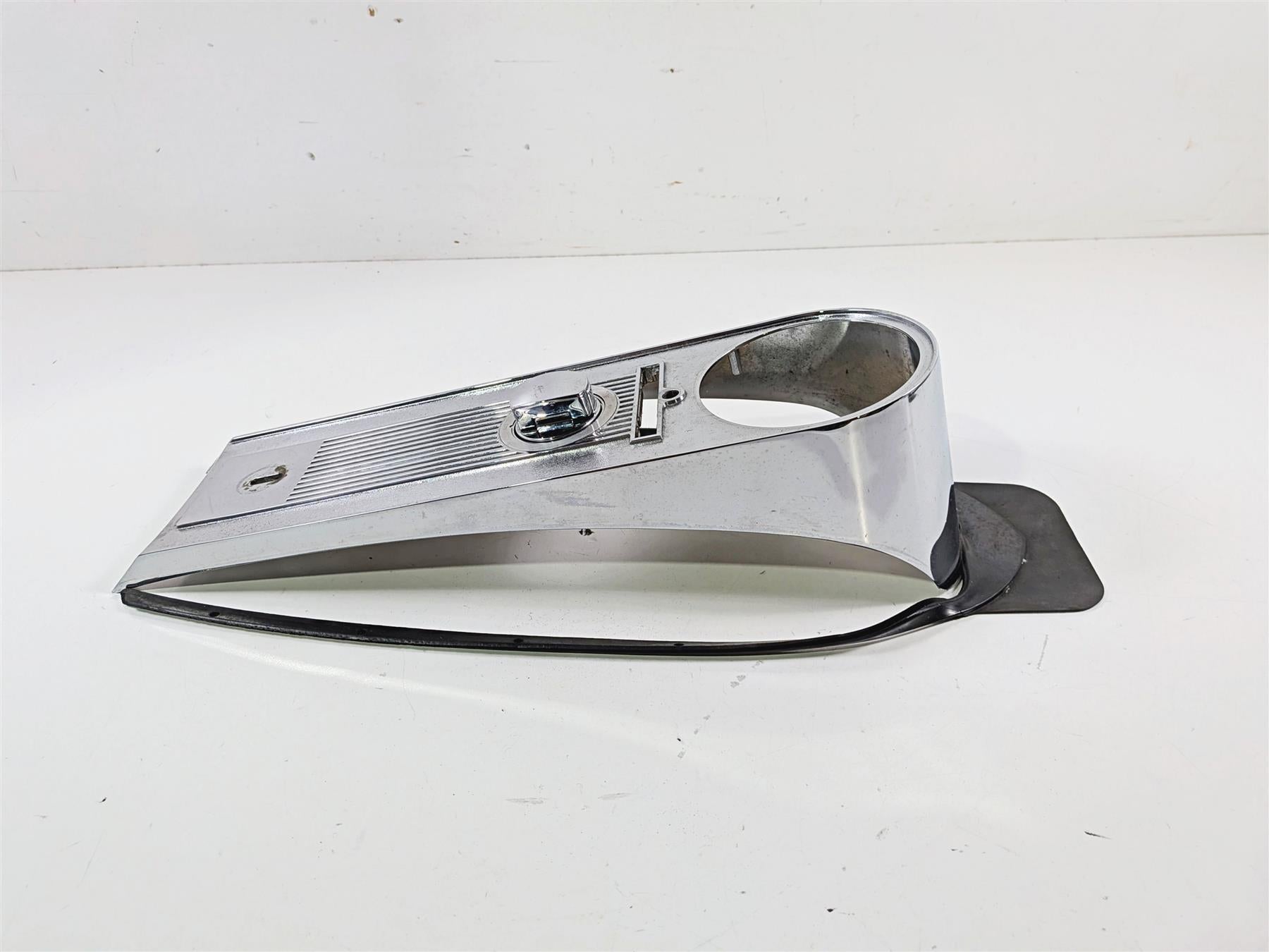 2001 Harley FLHRCI Road King Fuel Tank Dash Cover + Ignition Switch 60960-99 {{ shop.shopifyCountryName }} - Mototech271