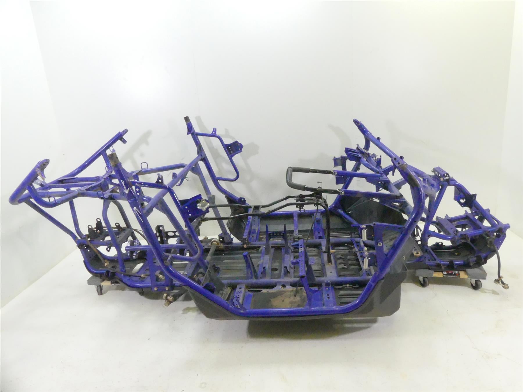 2017 Yamaha YXZ1000R EPS SS Main Frame Chassis + Doors -Slvg - Read 2HC-F1110-21 {{ shop.shopifyCountryName }} - Mototech271