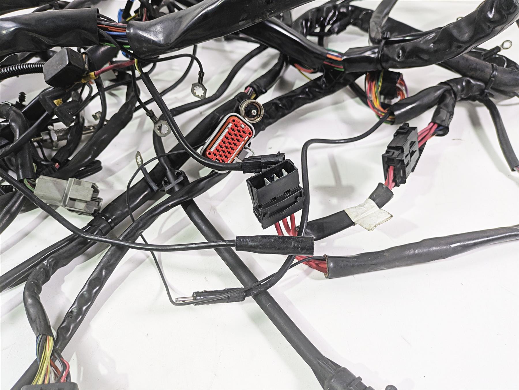 1999 Harley Touring FLHTCUI E-Glide Main Wiring Harness Loom EFI 70985-99 {{ shop.shopifyCountryName }} - Mototech271
