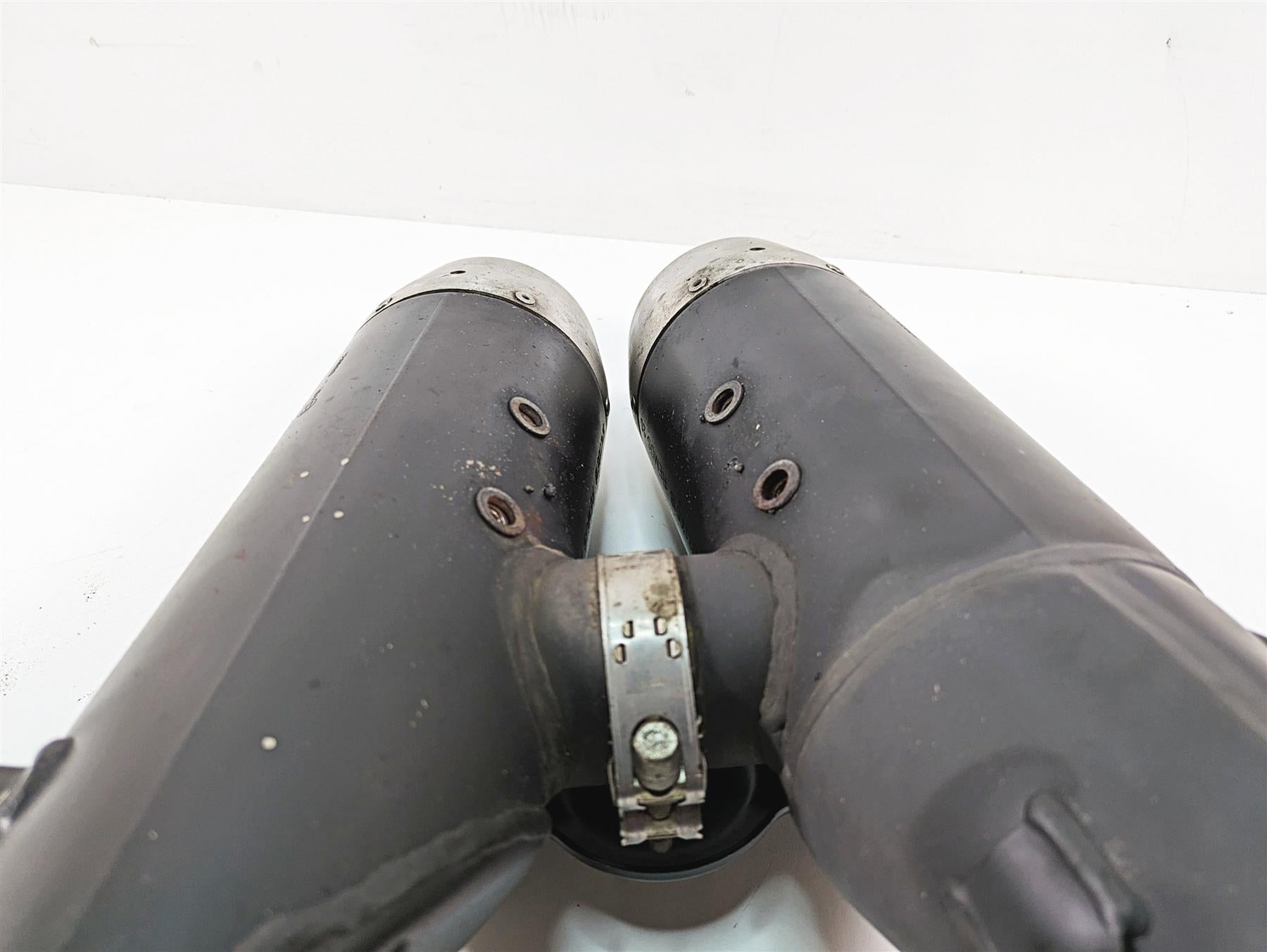 2011 Ducati Hypermotard 1100 Evo SP Stock Exhaust Muffler Pipe 57411052A {{ shop.shopifyCountryName }} - Mototech271