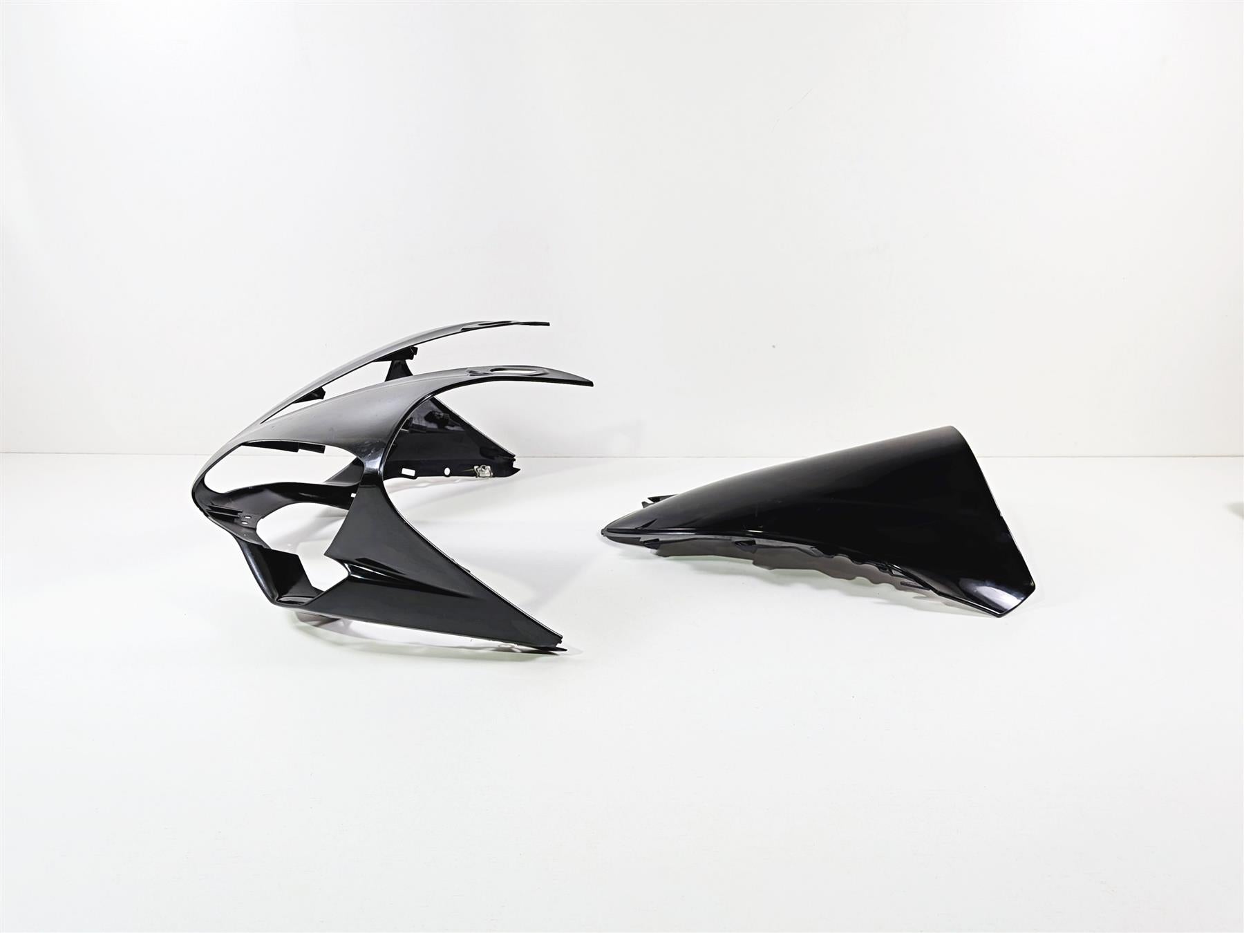 2008 Yamaha YZF R1 RN19 Headlight Fairing Cowl Nose Cover Black 4C8-2835G-00 {{ shop.shopifyCountryName }} - Mototech271