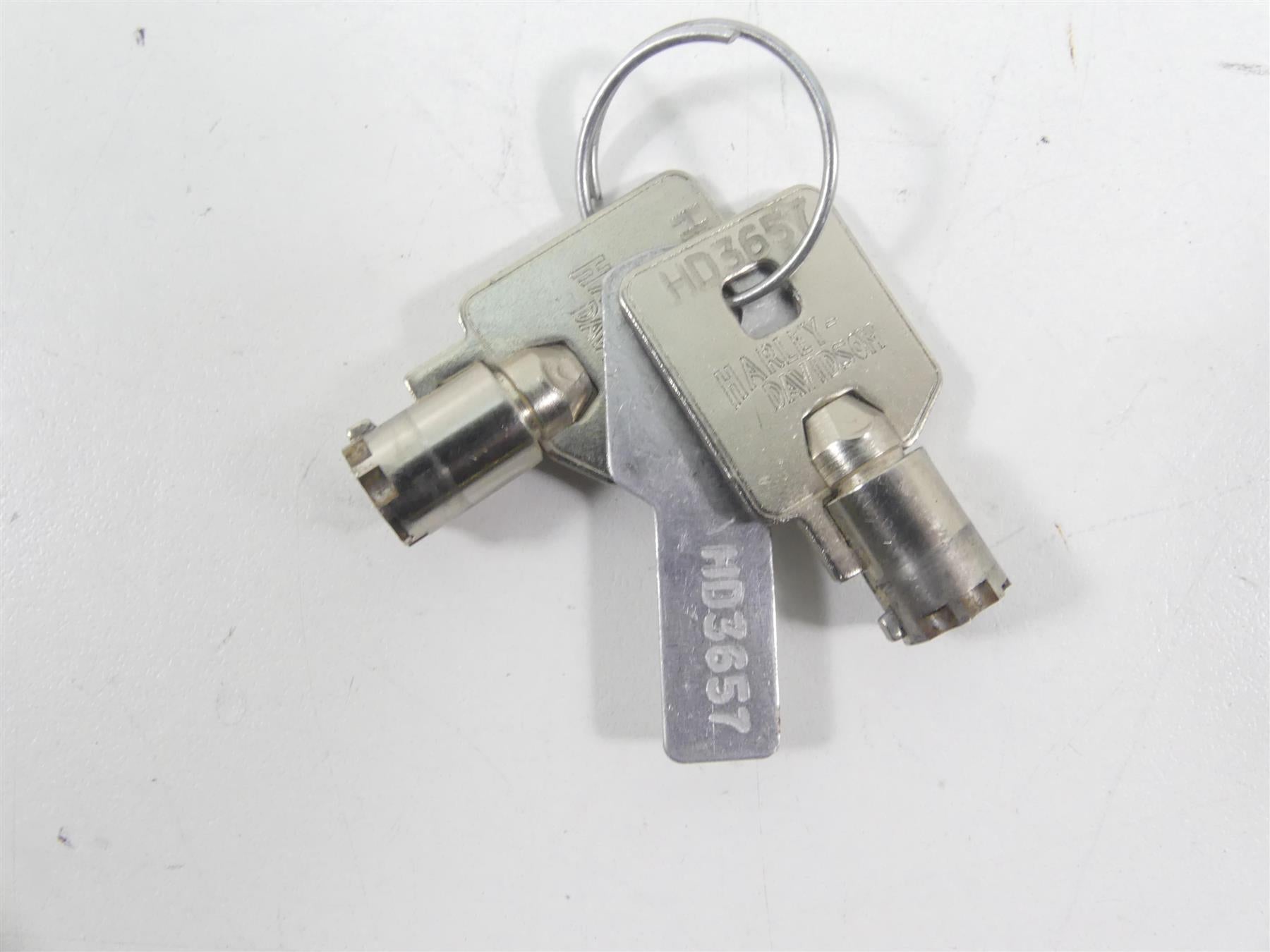 2011 Harley VRSCF Muscle Rod Ignition Switch Key Lock Set 70020-05 {{ shop.shopifyCountryName }} - Mototech271