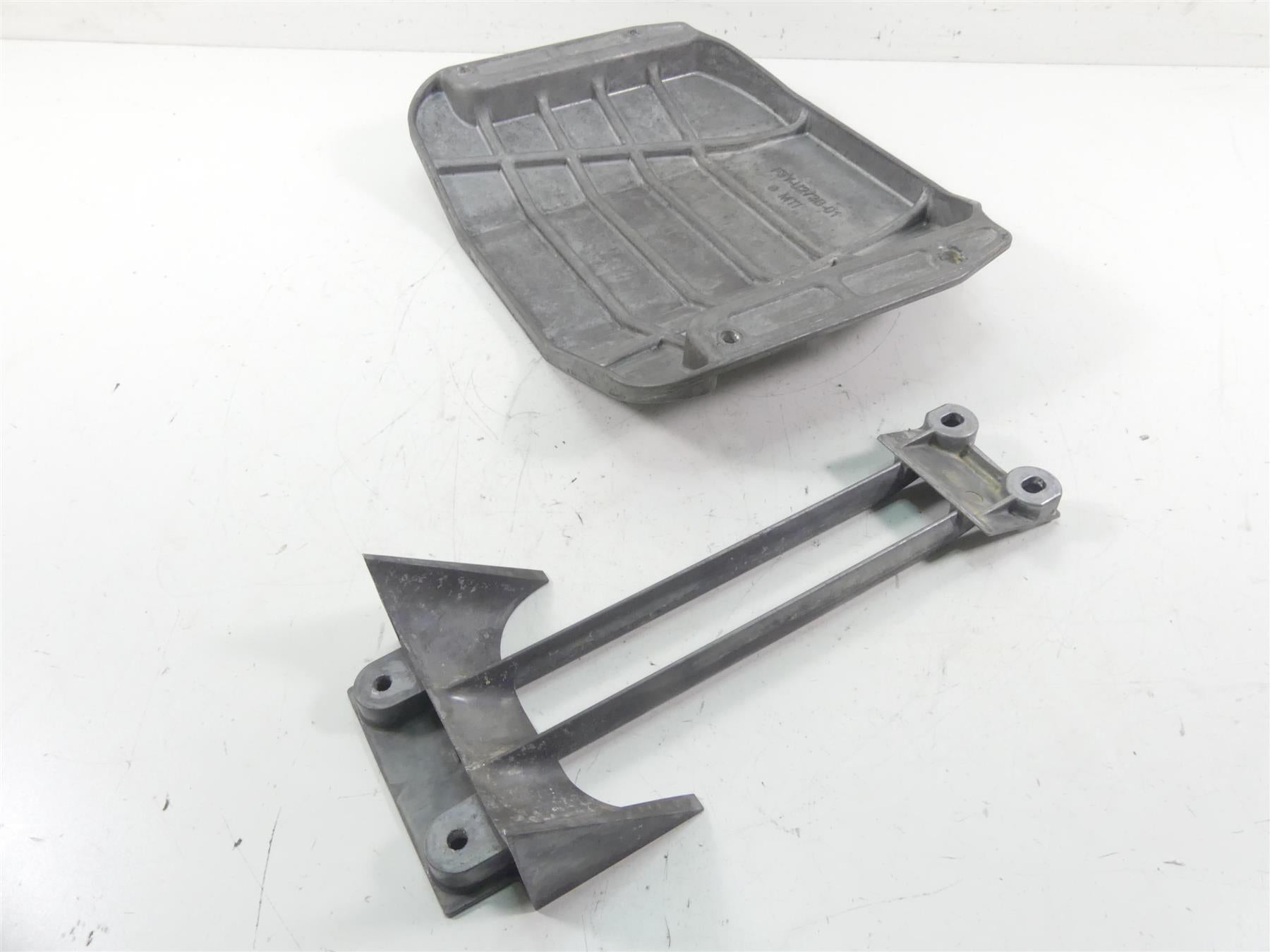 2017 Yamaha Waverunner EX Sport 1050 BS Bottom Skid Plate Set F3Y-U273B-01-00 {{ shop.shopifyCountryName }} - Mototech271