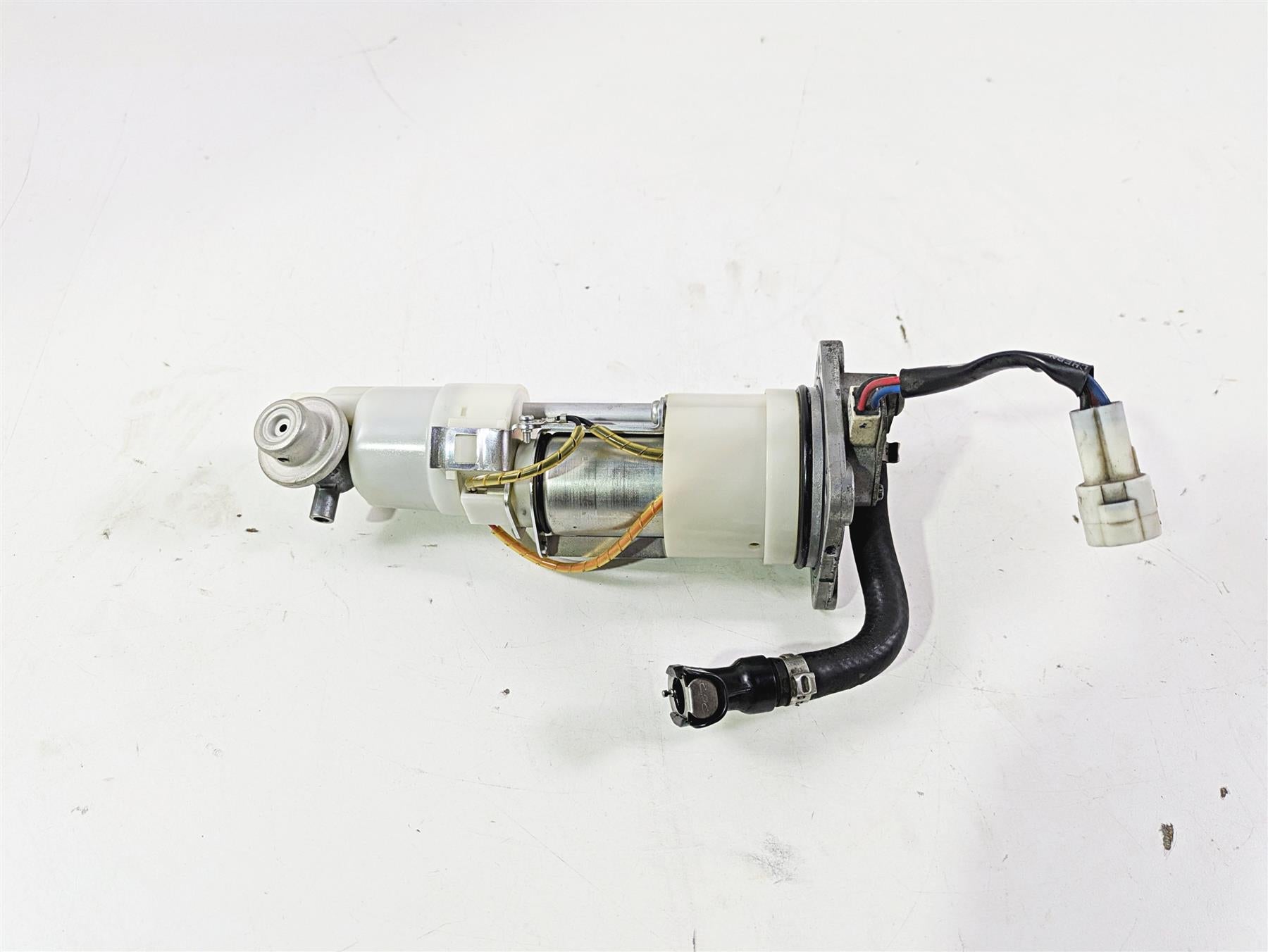 2018 KTM 1290 Super Adv S Fuel Gas Petrol Pump 60307088000 60307088100 {{ shop.shopifyCountryName }} - Mototech271