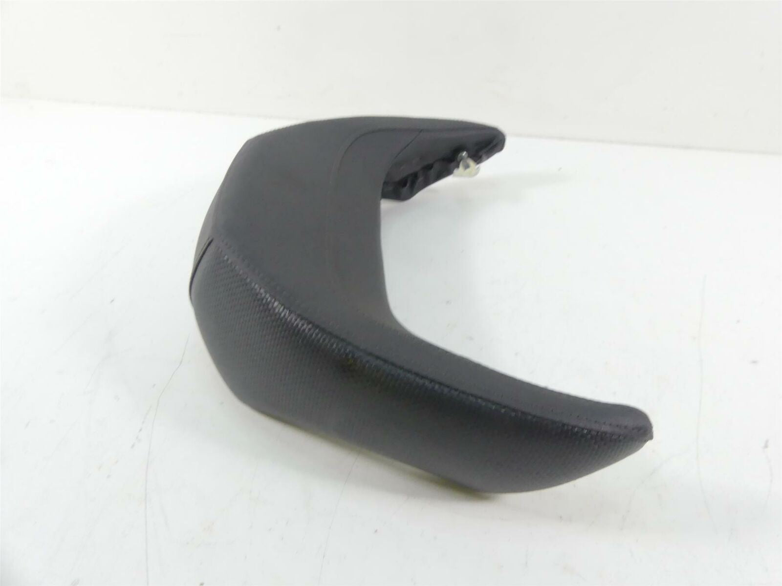 2020 Yamaha VMX17 1700 Middle Mid Seat Saddle Section Backrest 2S3-24790-10-00 {{ shop.shopifyCountryName }} - Mototech271