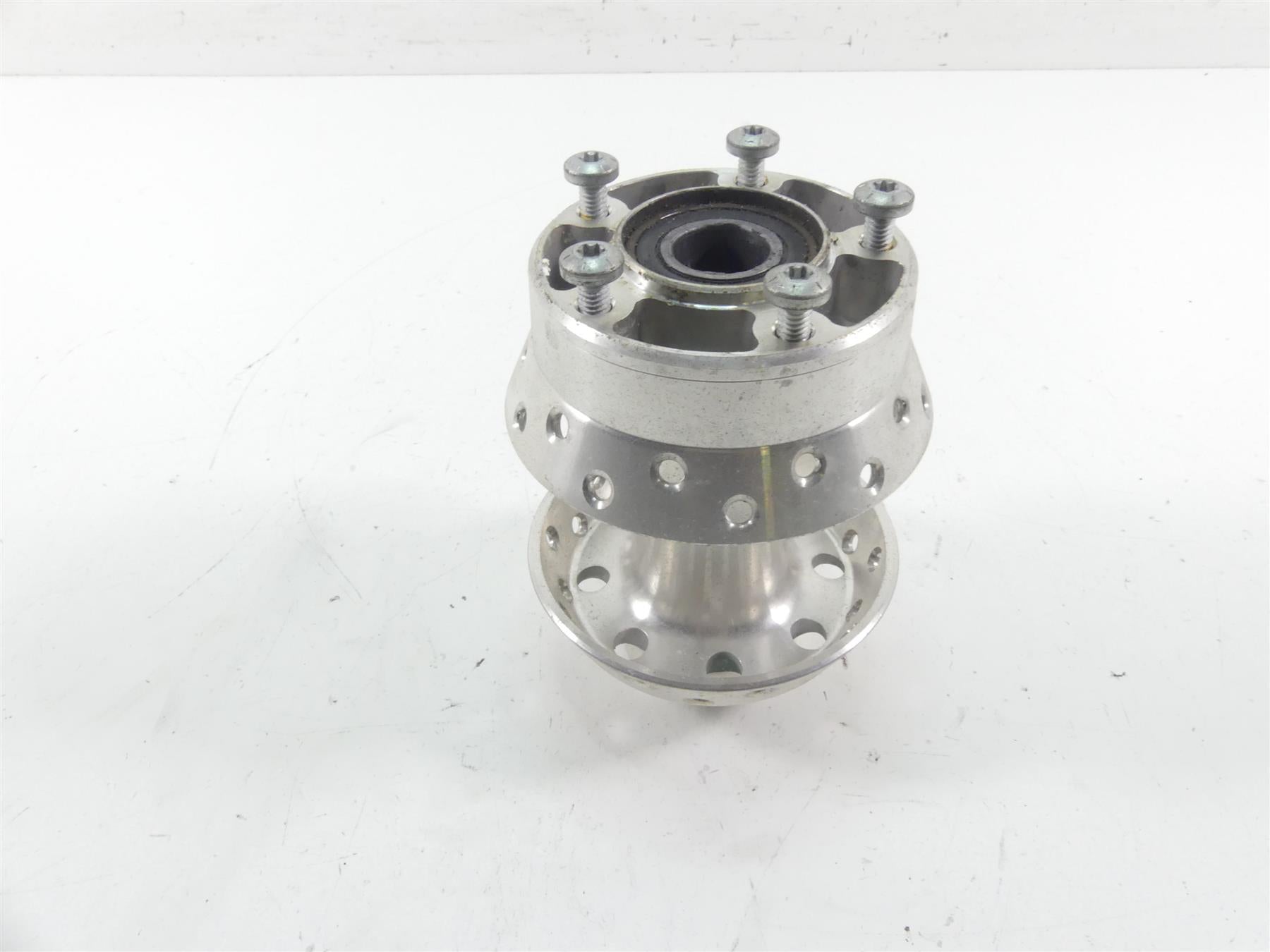 2010 Harley FXDWG Dyna Wide Glide Front Hub Wheel Rim 25mm 41325-10 {{ shop.shopifyCountryName }} - Mototech271