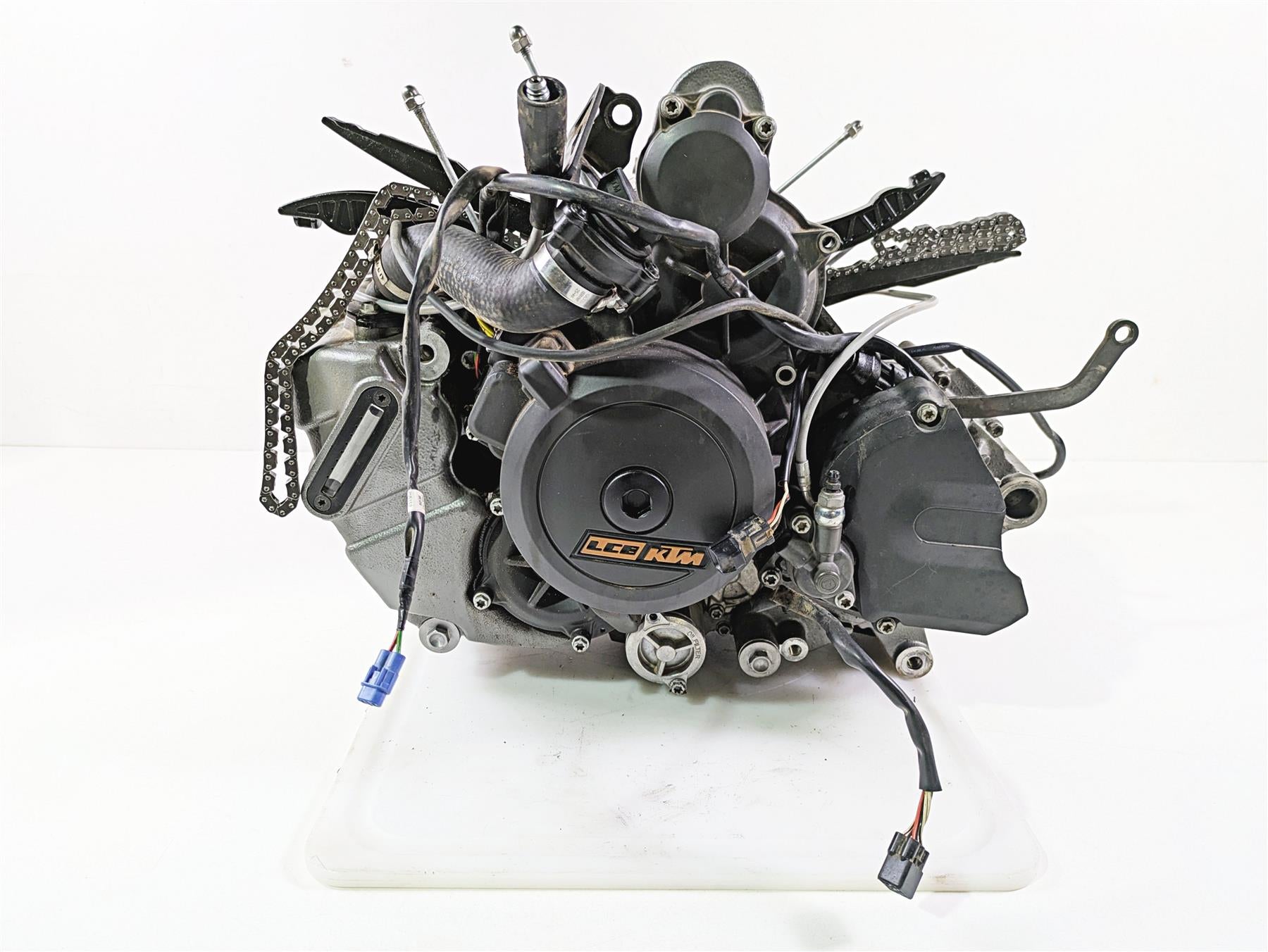 2020 KTM 1290 Super Adventure R Engine Motor Bottom End Crank 6043000004424 {{ shop.shopifyCountryName }} - Mototech271
