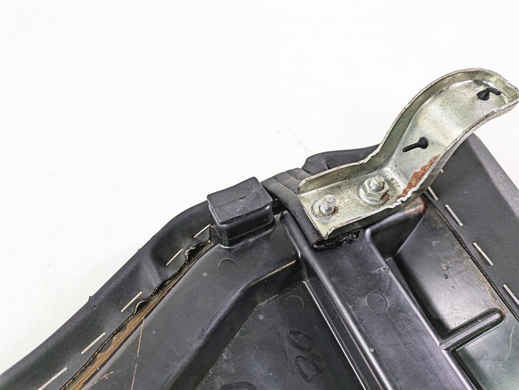 2008 Ducati SBK 1098 S Rear Passenger Pillion Seat Saddle - Read 59510811A {{ shop.shopifyCountryName }} - Mototech271