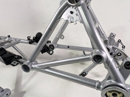 2022 BMW R1250 RT K052 Straight Main Frame Chassis With Oklahoma Clear Title 46519444975 46518387840 {{ shop.shopifyCountryName }} - Mototech271