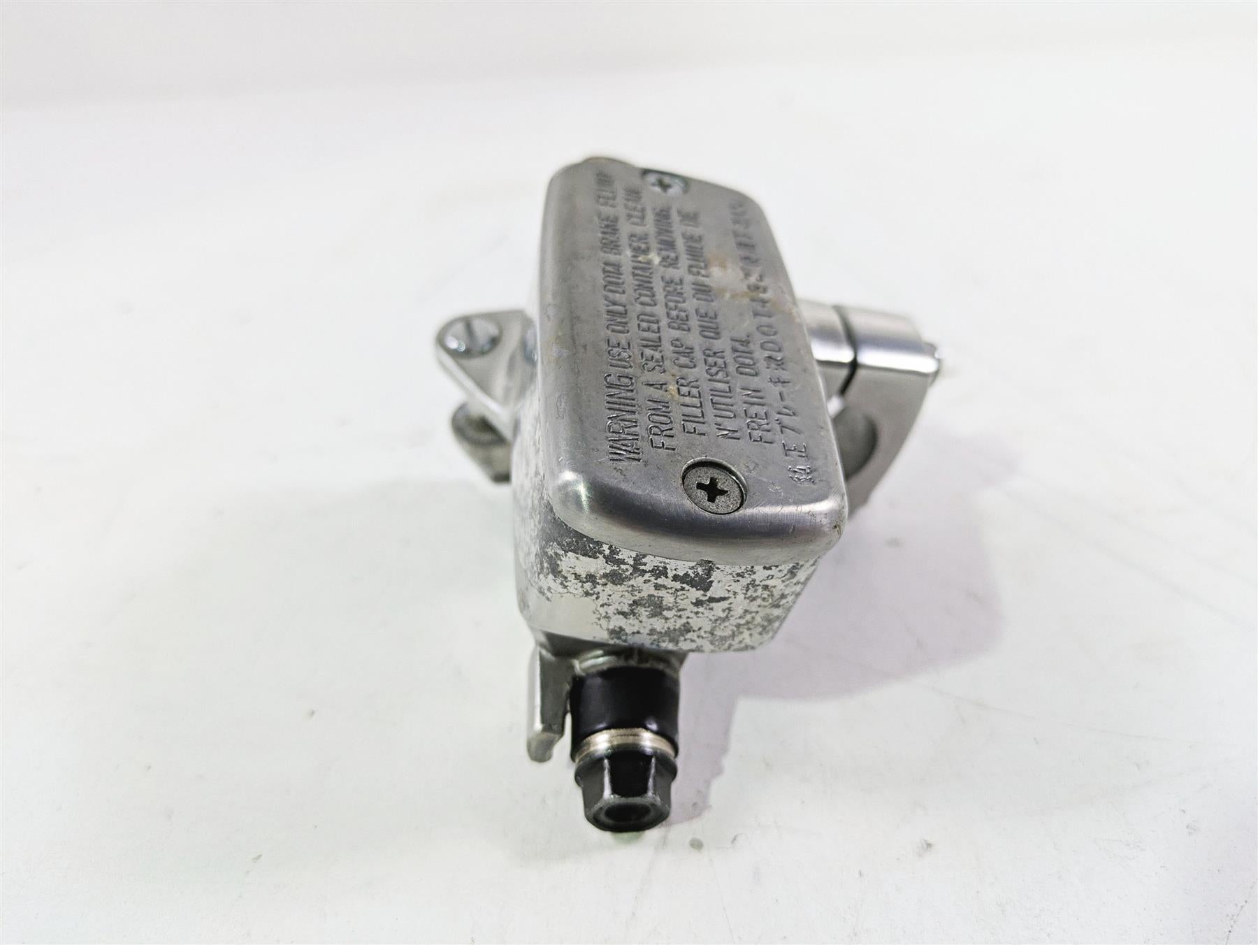 2002 Honda V-Twin VTX1800 C Front Brake Master Cylinder 45510-MZ0-A41 {{ shop.shopifyCountryName }} - Mototech271
