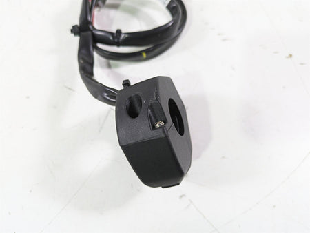 2021 Aprilia RS660 Light Right Hand Control Switch 2D000550 {{ shop.shopifyCountryName }} - Mototech271