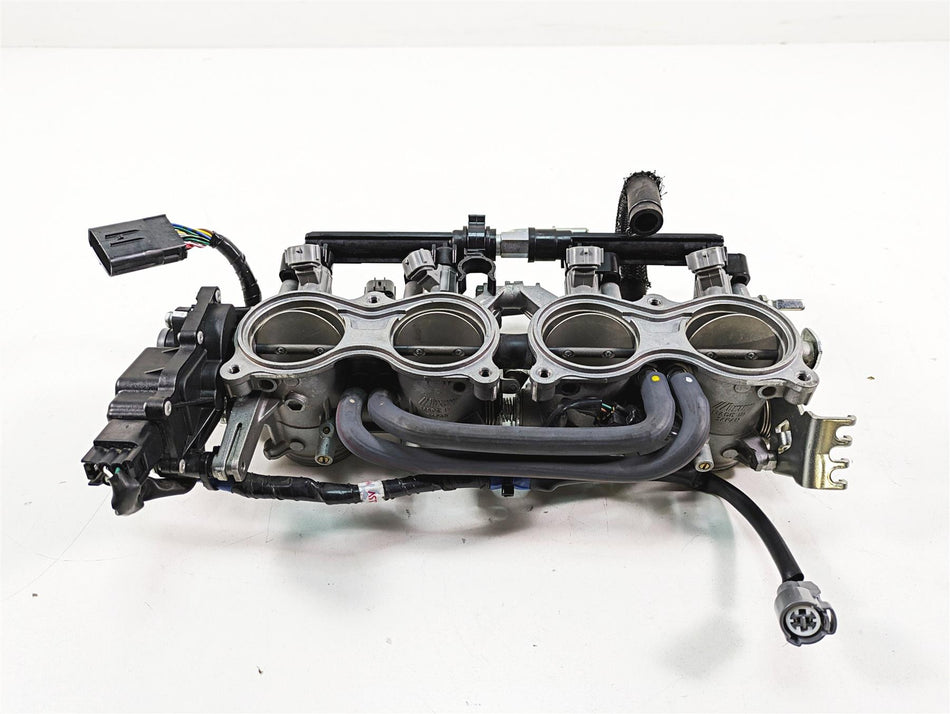 2022 Suzuki GSXR 750 Mikuni Throttle Body Bodies 4K 1340615J21 13406-15J21 {{ shop.shopifyCountryName }} - Mototech271