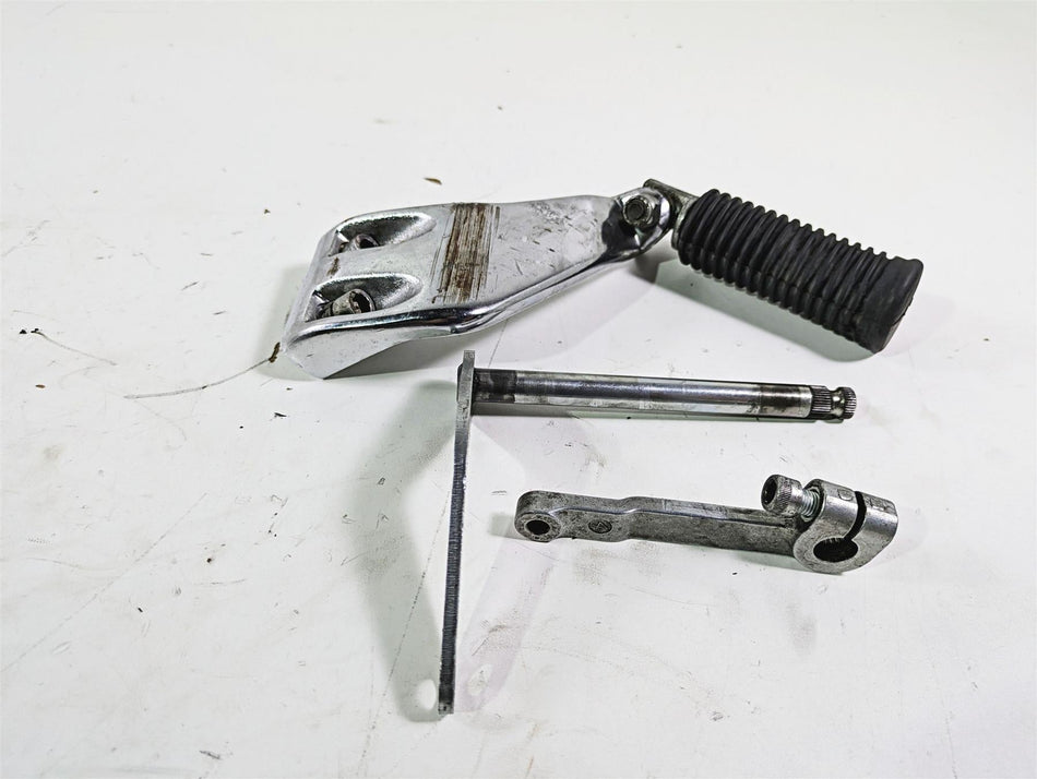 2016 Harley FXDL Dyna Low Rider Left Rider Foot Peg & Shifter Parts 50500279 {{ shop.shopifyCountryName }} - Mototech271