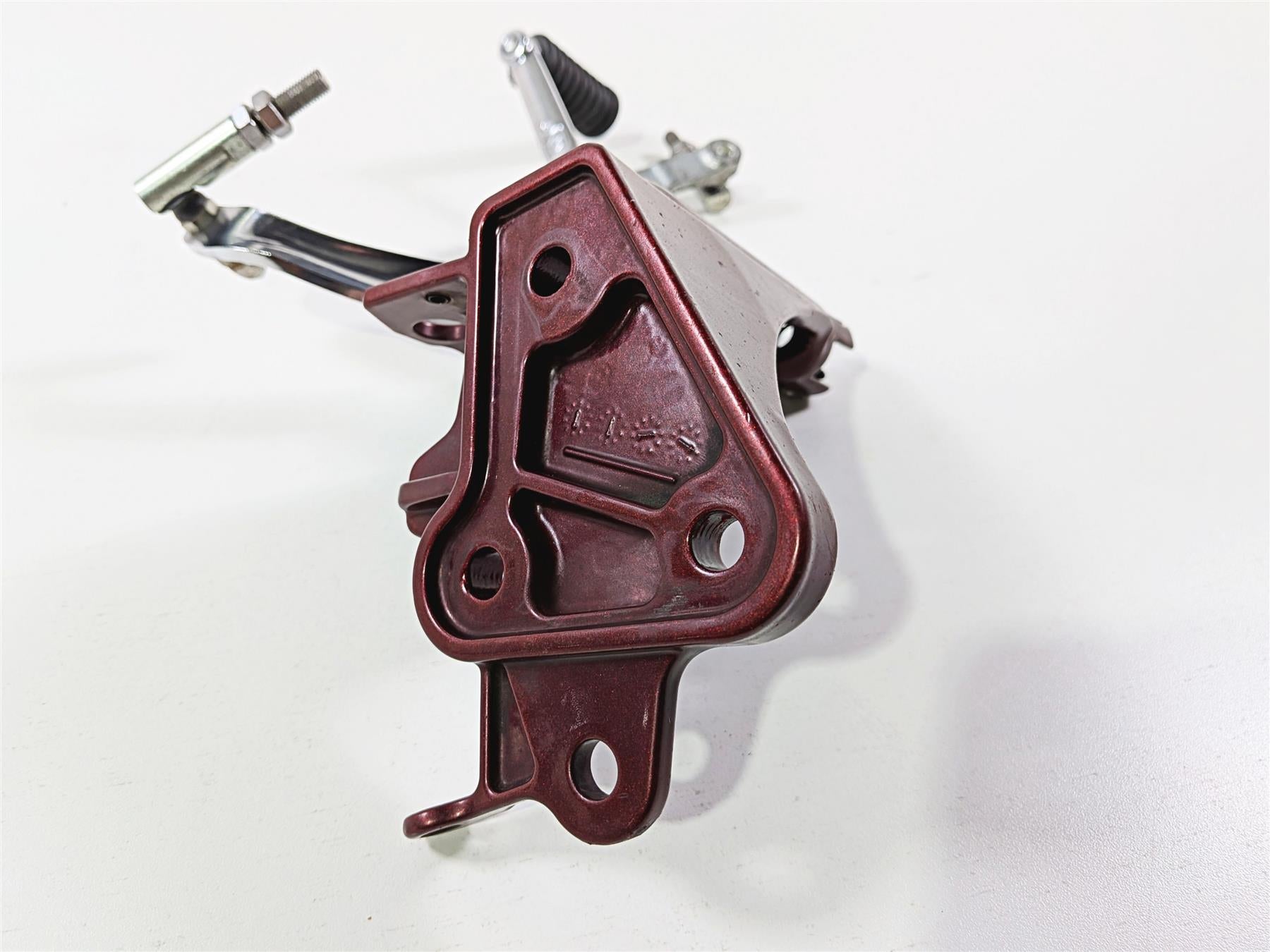 2009 Harley FXCWC Softail Rocker Left Front Footpeg Mount & Shifter 33751-08COZ {{ shop.shopifyCountryName }} - Mototech271