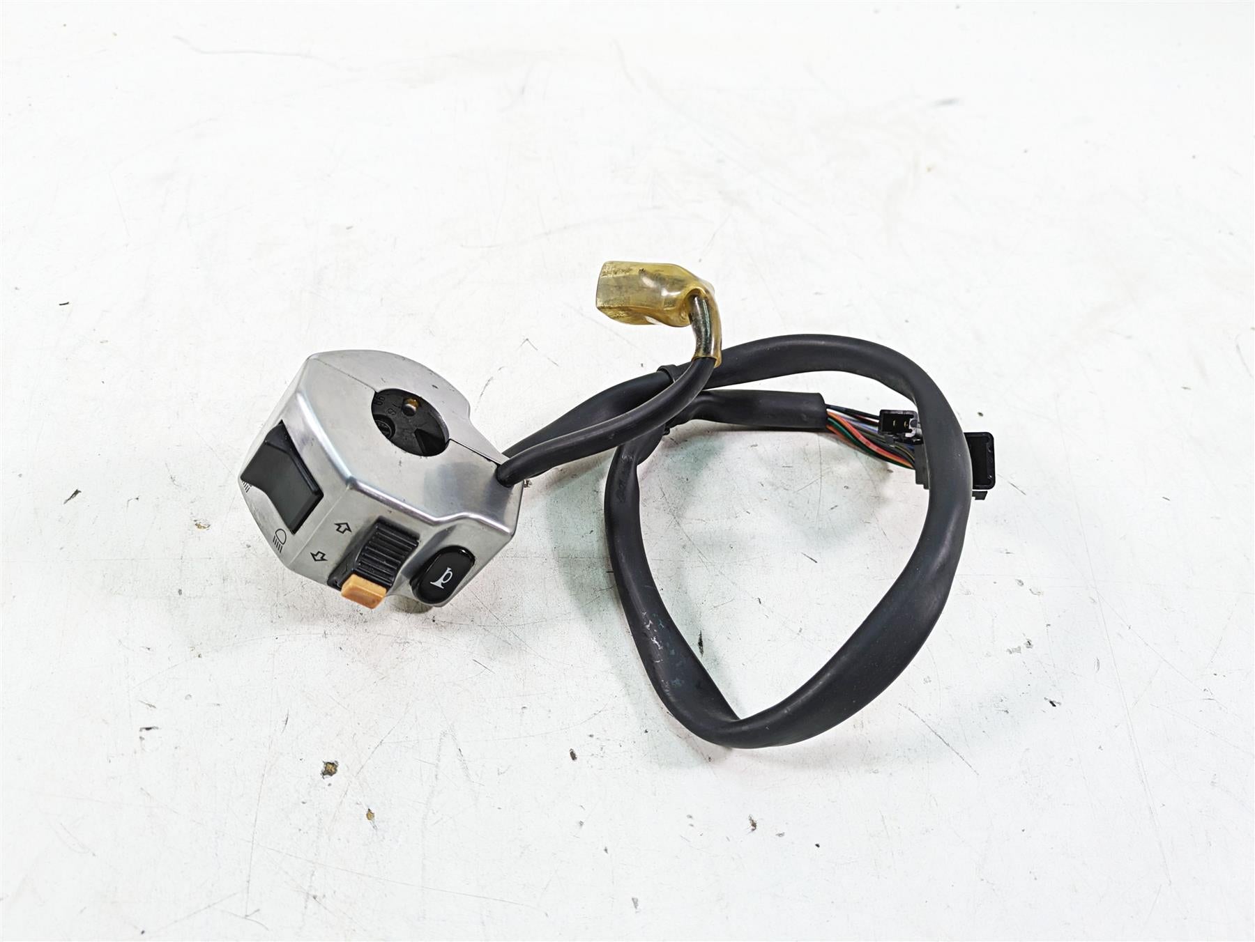 1997 Kawasaki VN1500 Vulcan Left Hand Turn Signal Control Switch 46091-1449 | Mototech271