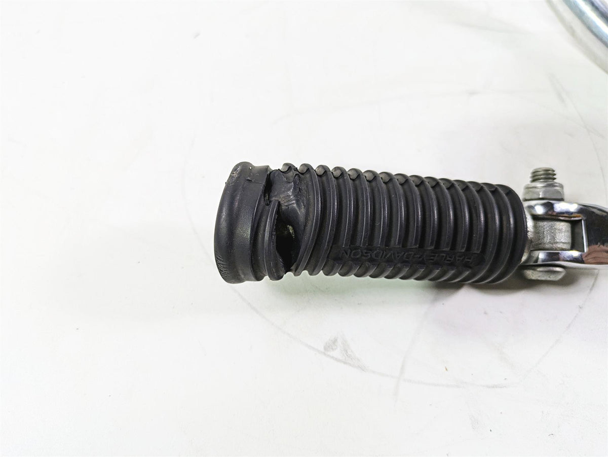 2016 Harley FXDL Dyna Low Rider Right Rider Footpeg & Brake Pedal 50666-07 {{ shop.shopifyCountryName }} - Mototech271