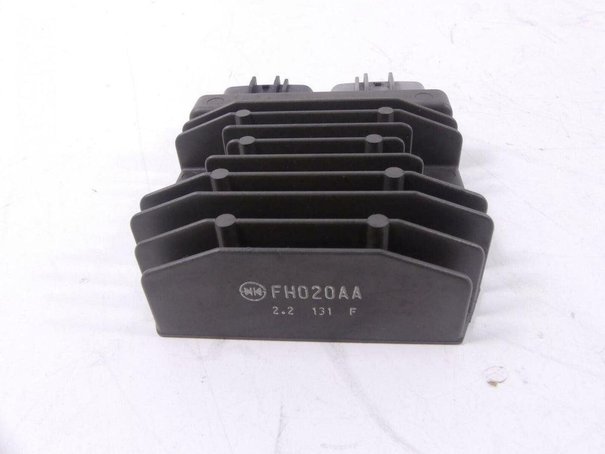 2012 Yamaha XT1200 Super Tenere Rectifier Voltage Regulator 1D7-81960-01-00 {{ shop.shopifyCountryName }} - Mototech271