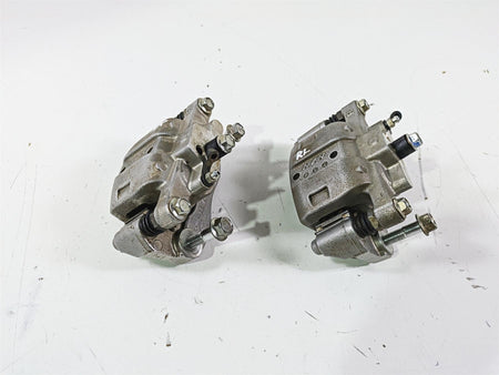 2022 Yamaha YXZ1000 R Rear Brake Caliper Set B5H-2580V-01-00 B5H-2580W-01-00 {{ shop.shopifyCountryName }} - Mototech271