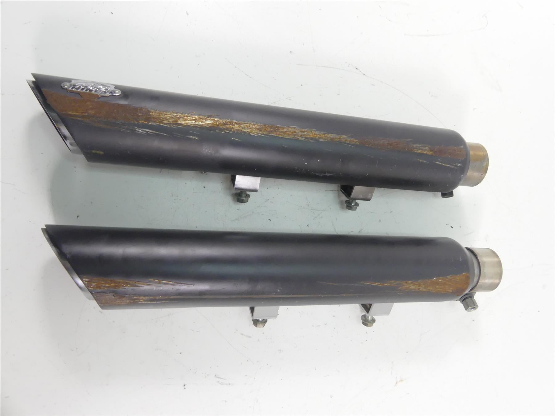 2020 Harley Sportster XL1200 NS Iron Vance Hines Exhaust Muffler Set 46361 46861 {{ shop.shopifyCountryName }} - Mototech271