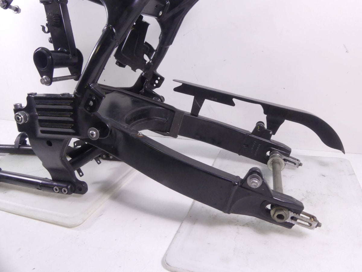 2013 Triumph America EFI Straight Main Frame Chassis Slvg + Swingarm T2076043 {{ shop.shopifyCountryName }} - Mototech271