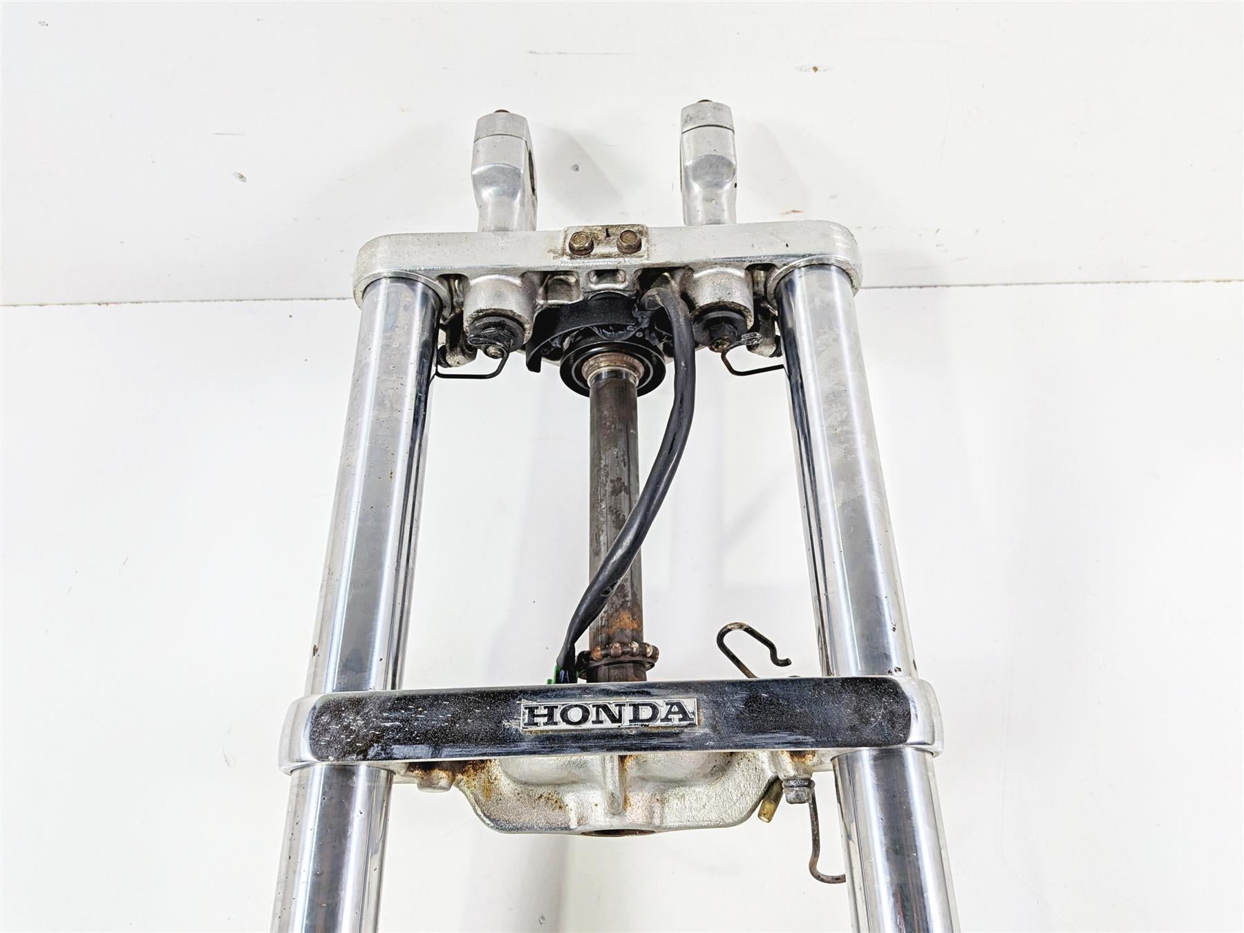 1994 Honda VT600 CR Shadow Front End Fork Leg Set 51400-MZ8-611 51500-MZ8-611 {{ shop.shopifyCountryName }} - Mototech271