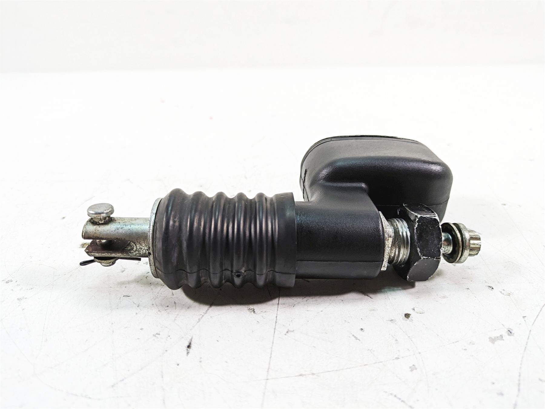 2009 Harley FXCWC Softail Rocker C Rear Brake Master Cylinder 41767-05E {{ shop.shopifyCountryName }} - Mototech271