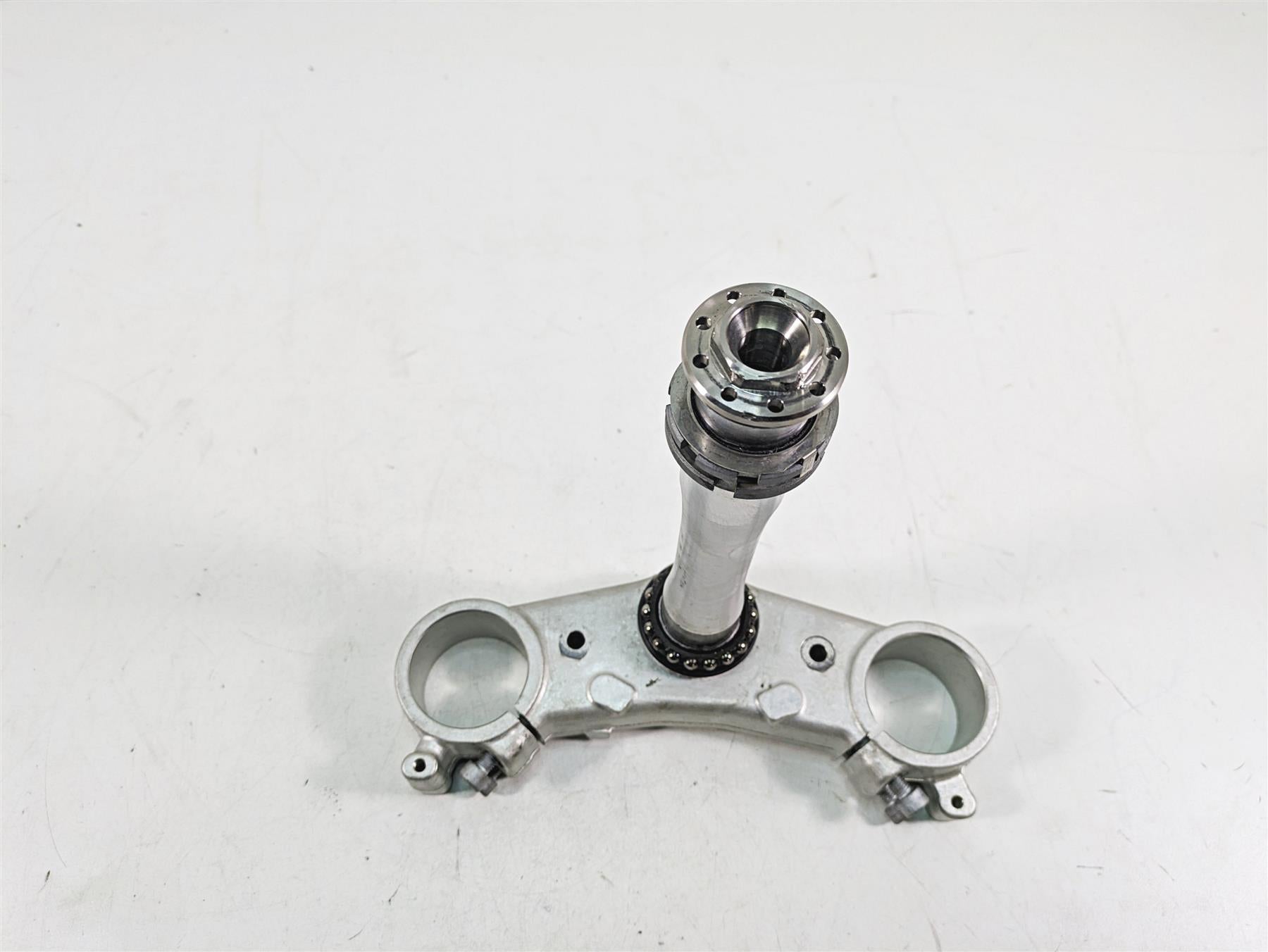 2021 Aprilia RS660 Lower Triple Tree Steering Clamp 53mm 2B005255 {{ shop.shopifyCountryName }} - Mototech271