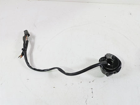 2013 Harley VRSCF Muscle Rod Right Hand Control Switch - Read 71684-06A {{ shop.shopifyCountryName }} - Mototech271