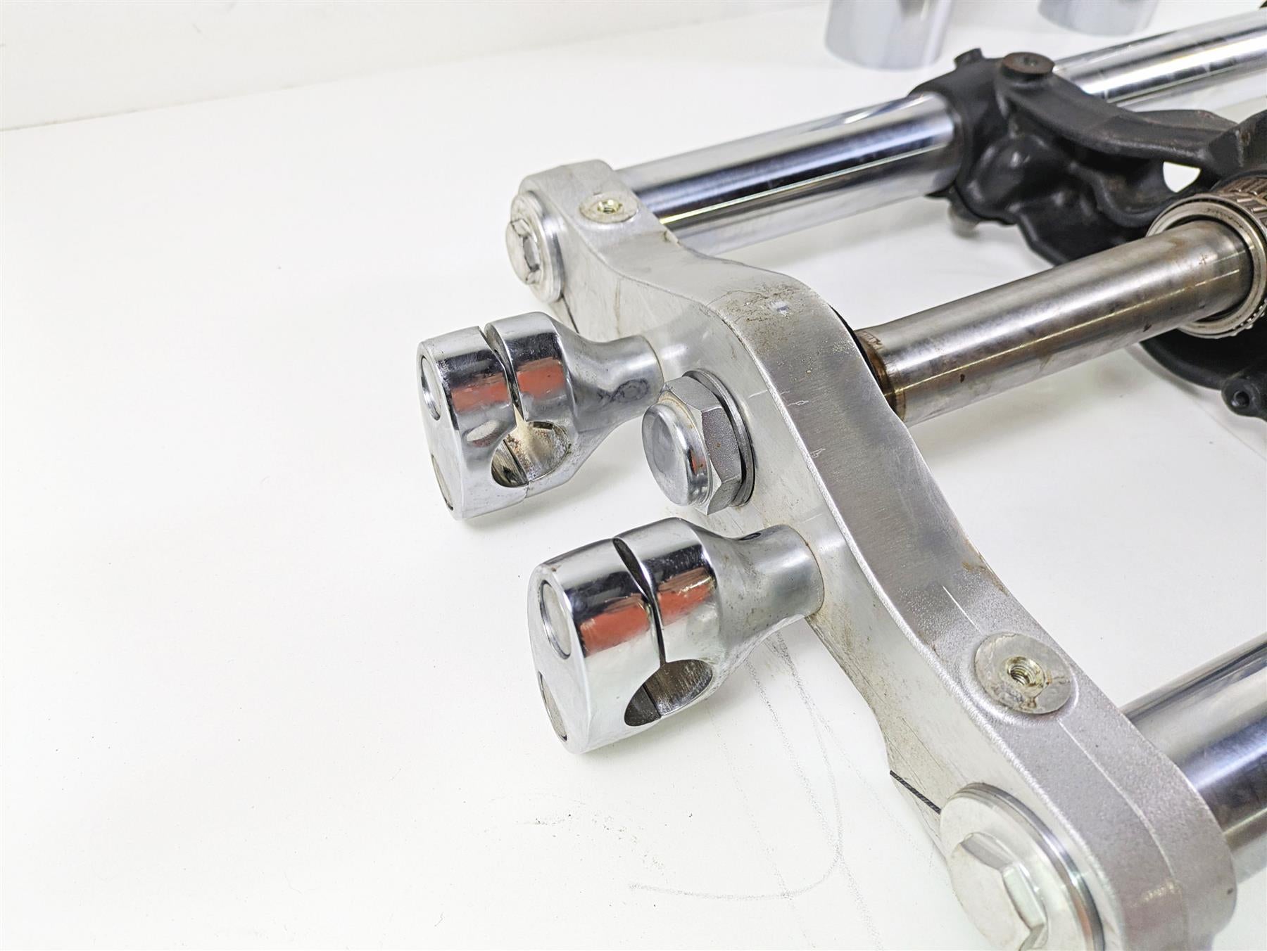 2008 Kawasaki VN1600 Vulcan Nomad Front Fork Triple Tree Riser Set READ 44071-0156 {{ shop.shopifyCountryName }} - Mototech271
