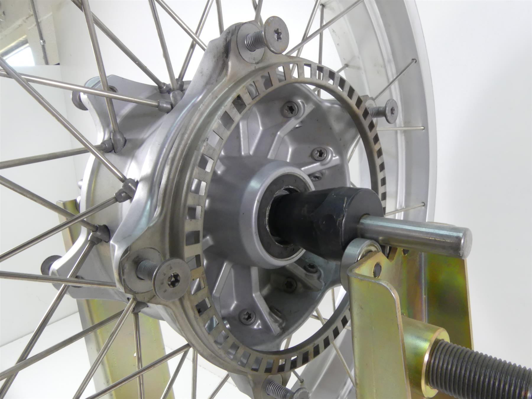 2009 BMW R1200GS K25 Straight Front Behr Spoke Wheel Rim 19x2.5 36317701491 {{ shop.shopifyCountryName }} - Mototech271