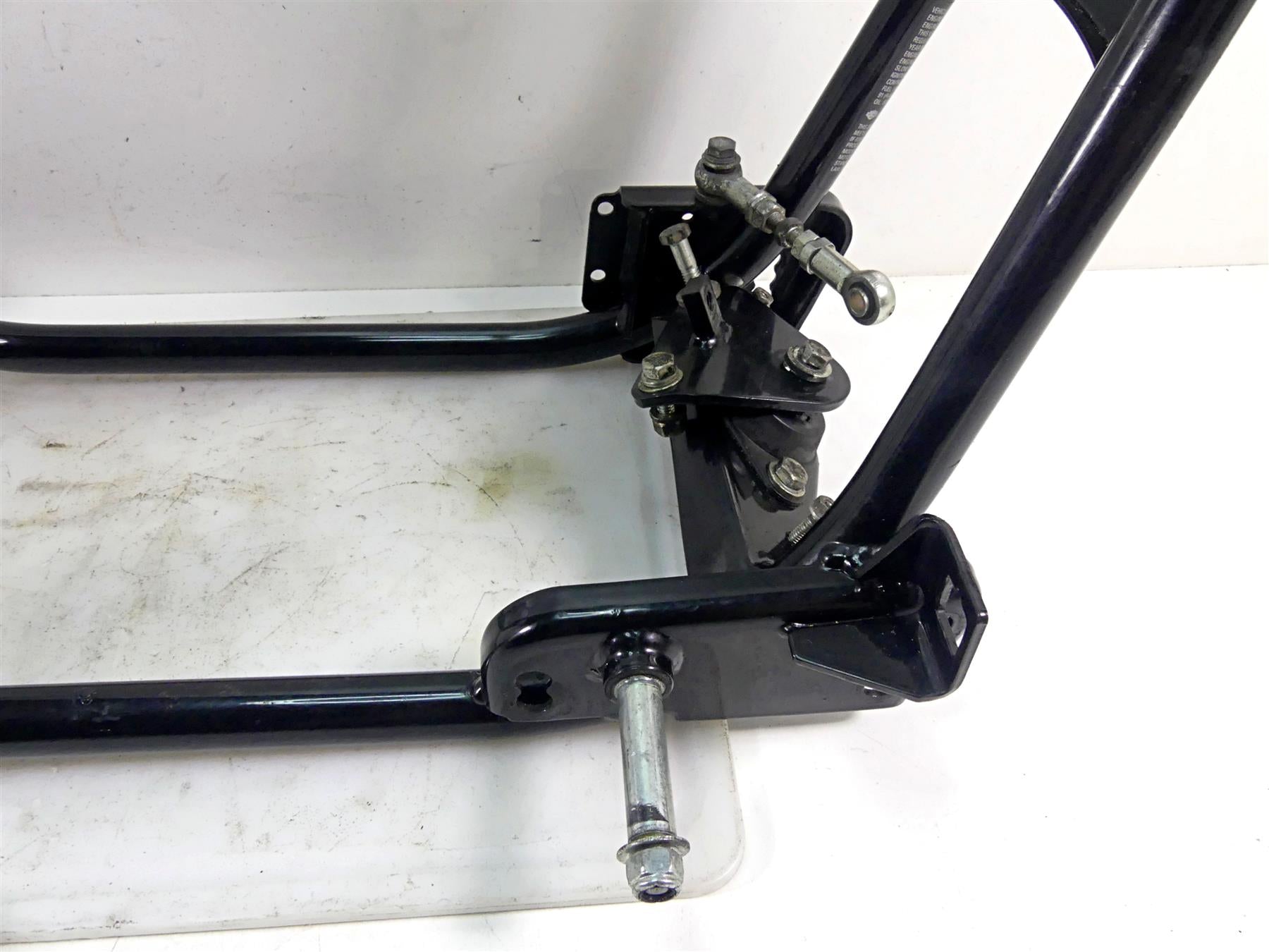 2004 Harley Touring FLHTCUI Electra Glide Straight Main Frame Chassis With Texas Salvage Title 47900-02A {{ shop.shopifyCountryName }} - Mototech271