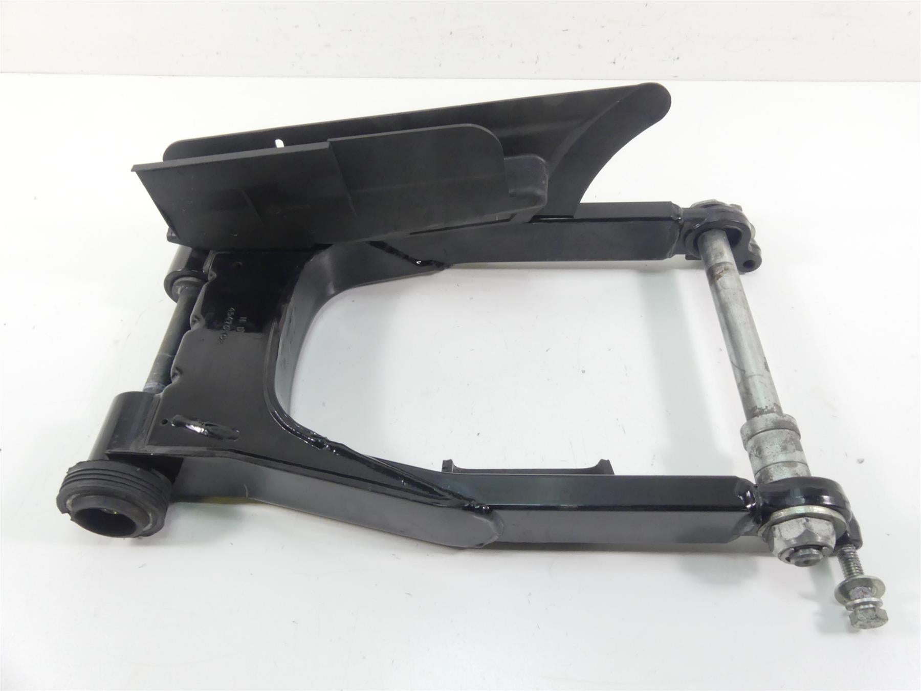 2005 Harley Touring FLHRSI Road King Rear Swingarm Swing Arm + 1" Axle 47549-02A {{ shop.shopifyCountryName }} - Mototech271