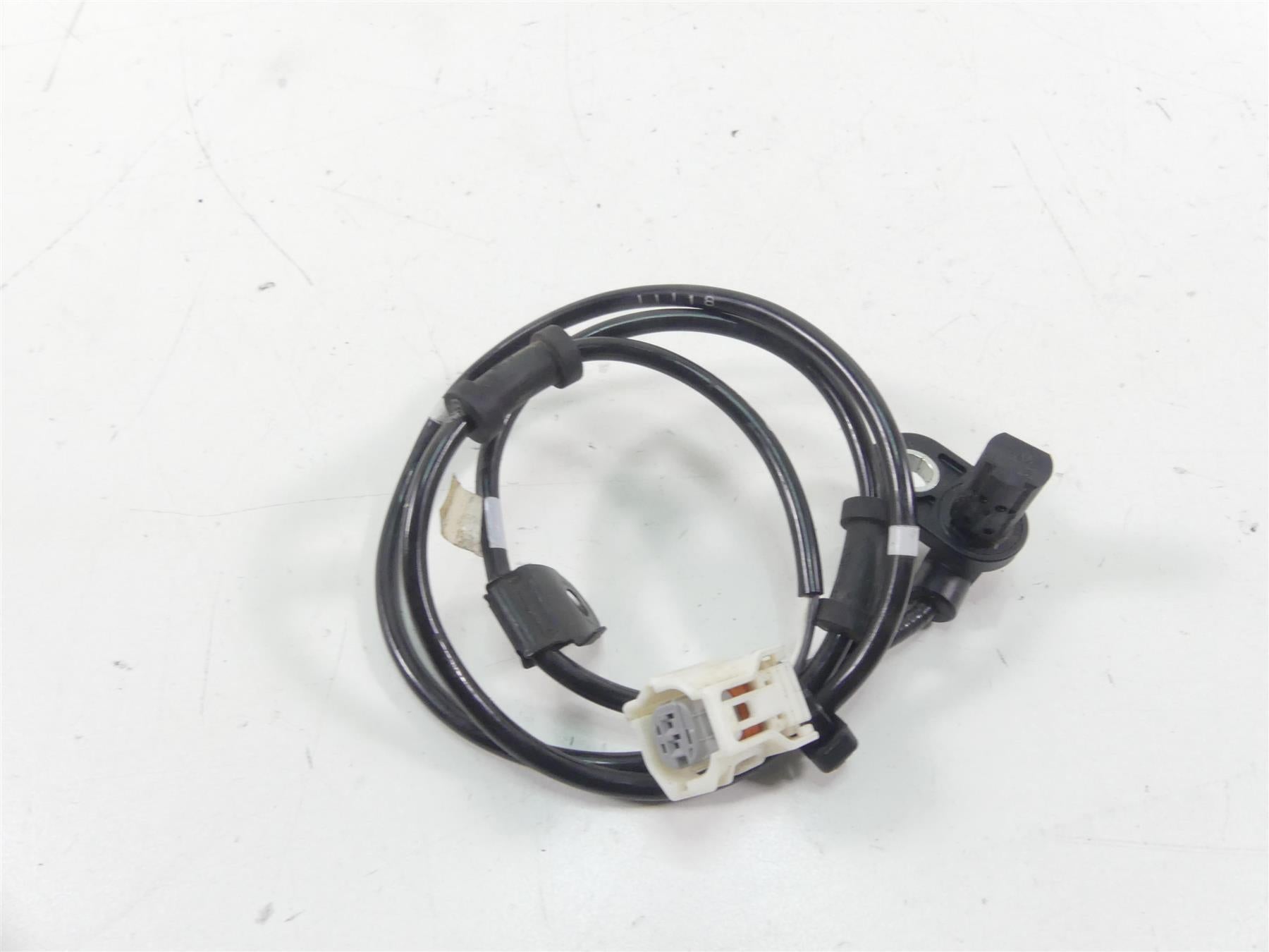 2022 Yamaha MT09 FZ09 Front Wheel Abs Speed Sensor B7N-85970-00-00 {{ shop.shopifyCountryName }} - Mototech271