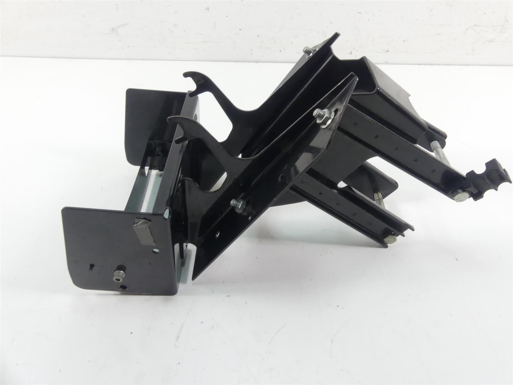 2011 Harley Touring FLTRU Road Glide Front Fairing Mount Holder Bracket 58530-10 {{ shop.shopifyCountryName }} - Mototech271