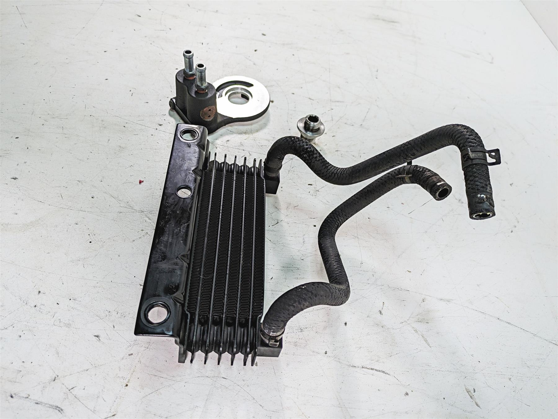 2013 Harley Touring FLHX Street Glide Oil Cooler & Flange Adapter Set 63083-11A {{ shop.shopifyCountryName }} - Mototech271