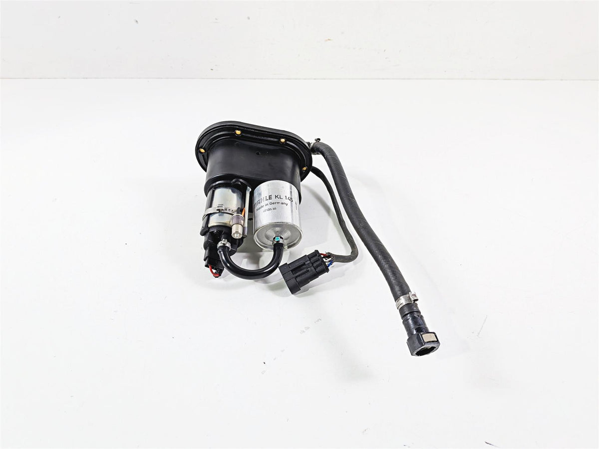 2018 Aprilia RSV4 RR Fuel Gas Petrol Pump -Tested B043925 {{ shop.shopifyCountryName }} - Mototech271