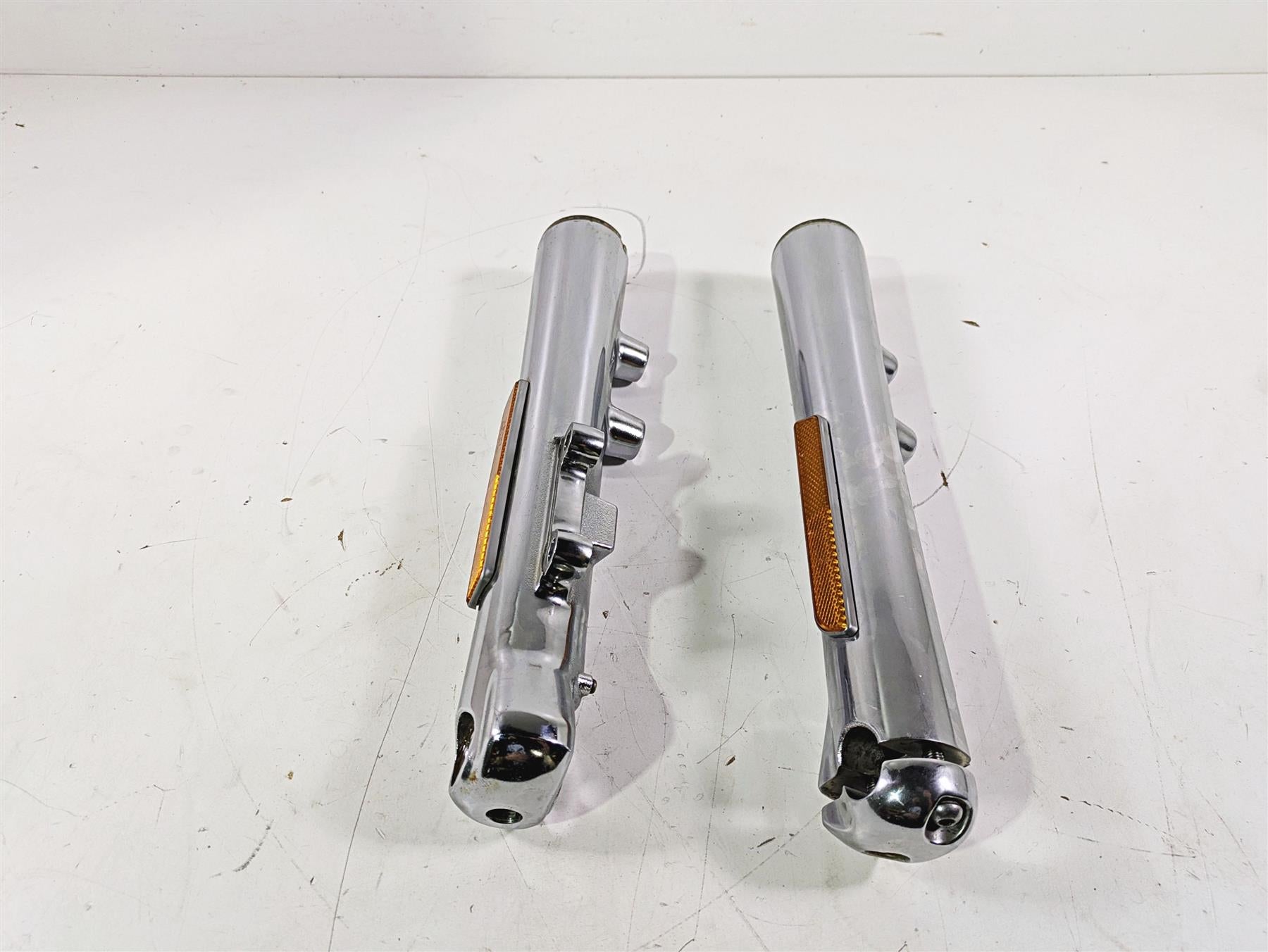 2003 Harley Softail FXSTDI Deuce 100th Front Fork Lower Chrome Leg Set 46068-00 | Mototech271