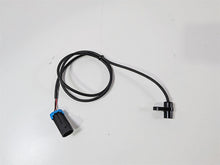 Load image into Gallery viewer, 2021 Indian Scout 1200 Front Abs Wheel Speed Sensor 4013251 4081069
