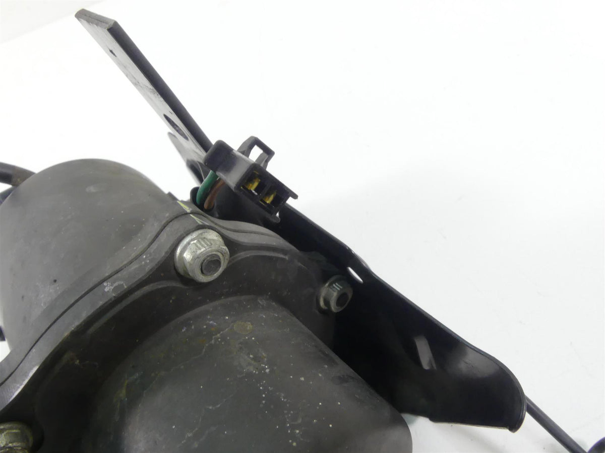 2006 Honda VTX1800 C2 Fuel Gas Petrol Pump - Tested 16700-MCV-R12 16700-MCV-R13 {{ shop.shopifyCountryName }} - Mototech271