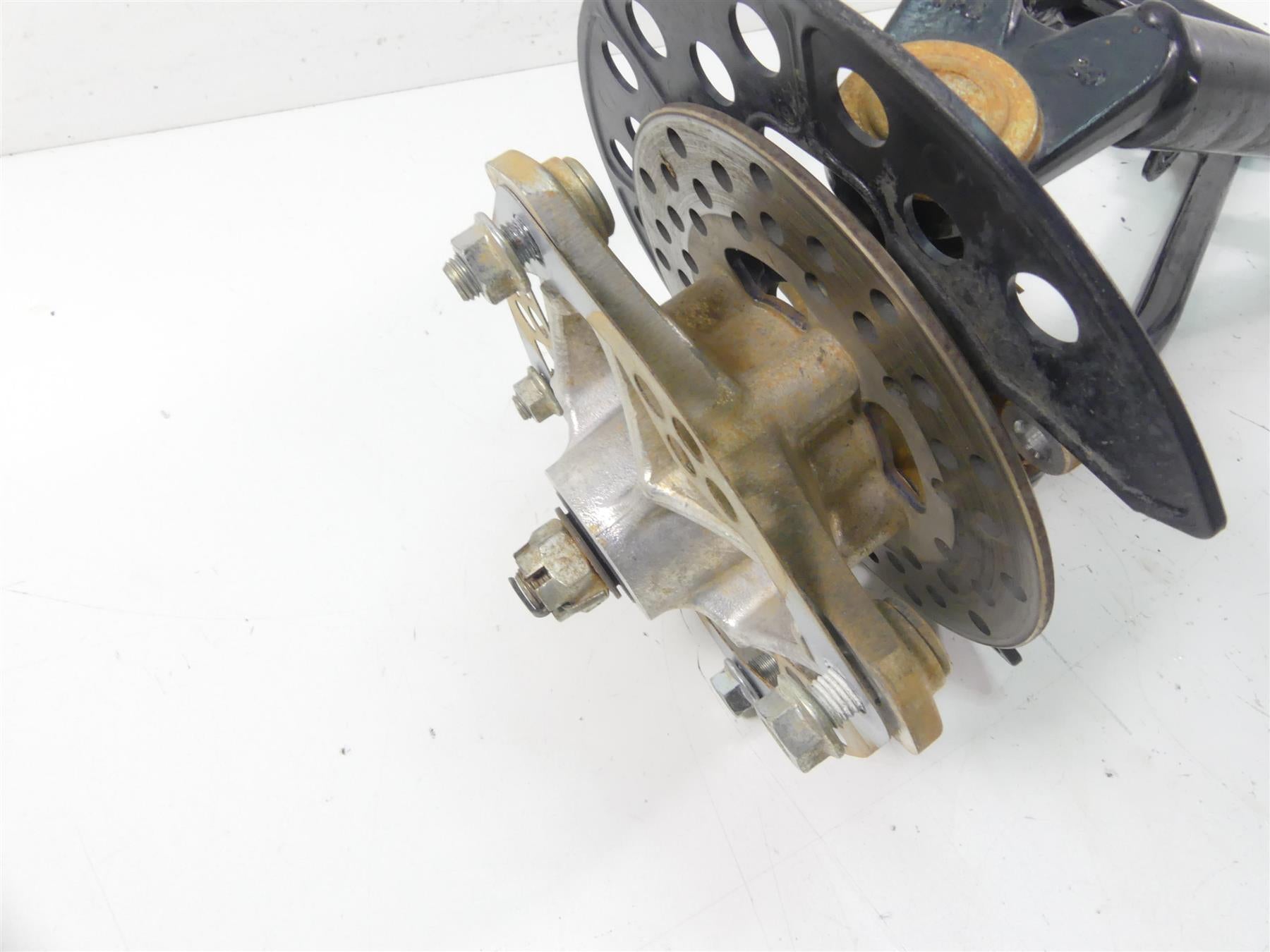 2020 Yamaha YFM 700 Raptor Front Left Knee Assembly Control Arms 1S3-23501-01-00 {{ shop.shopifyCountryName }} - Mototech271