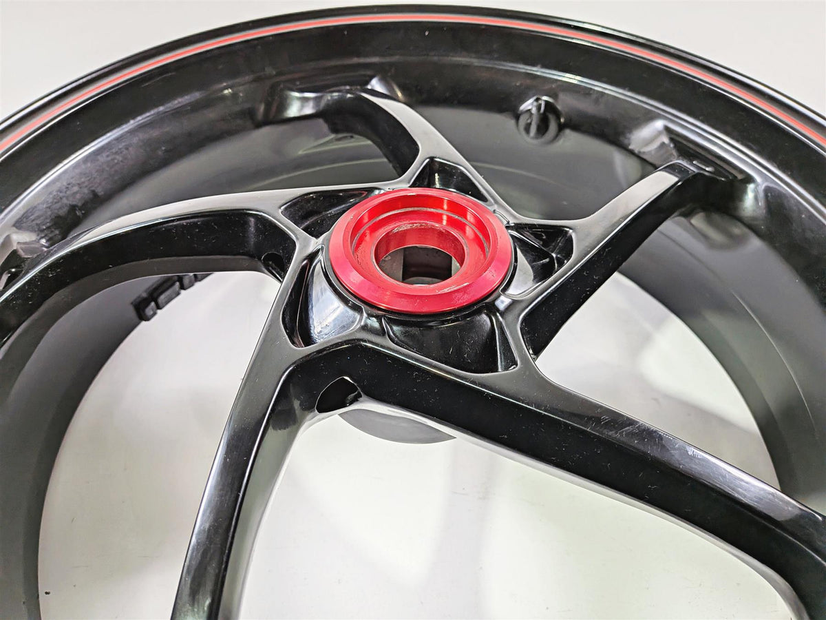 2019 Triumph Speed Triple RS 1050 Straight Nice Rear Wheel Rim 17x6 T2010574 {{ shop.shopifyCountryName }} - Mototech271